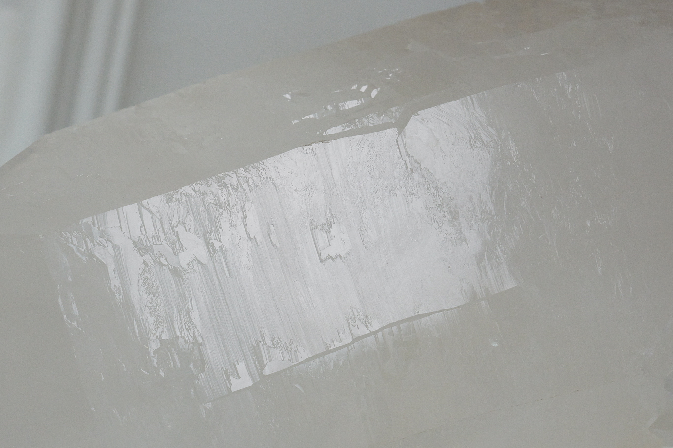 ꧁12.8cm 2.1kg白水晶簇連托架擺件꧂CL.707AC7FG2JT5-RB19*16FF