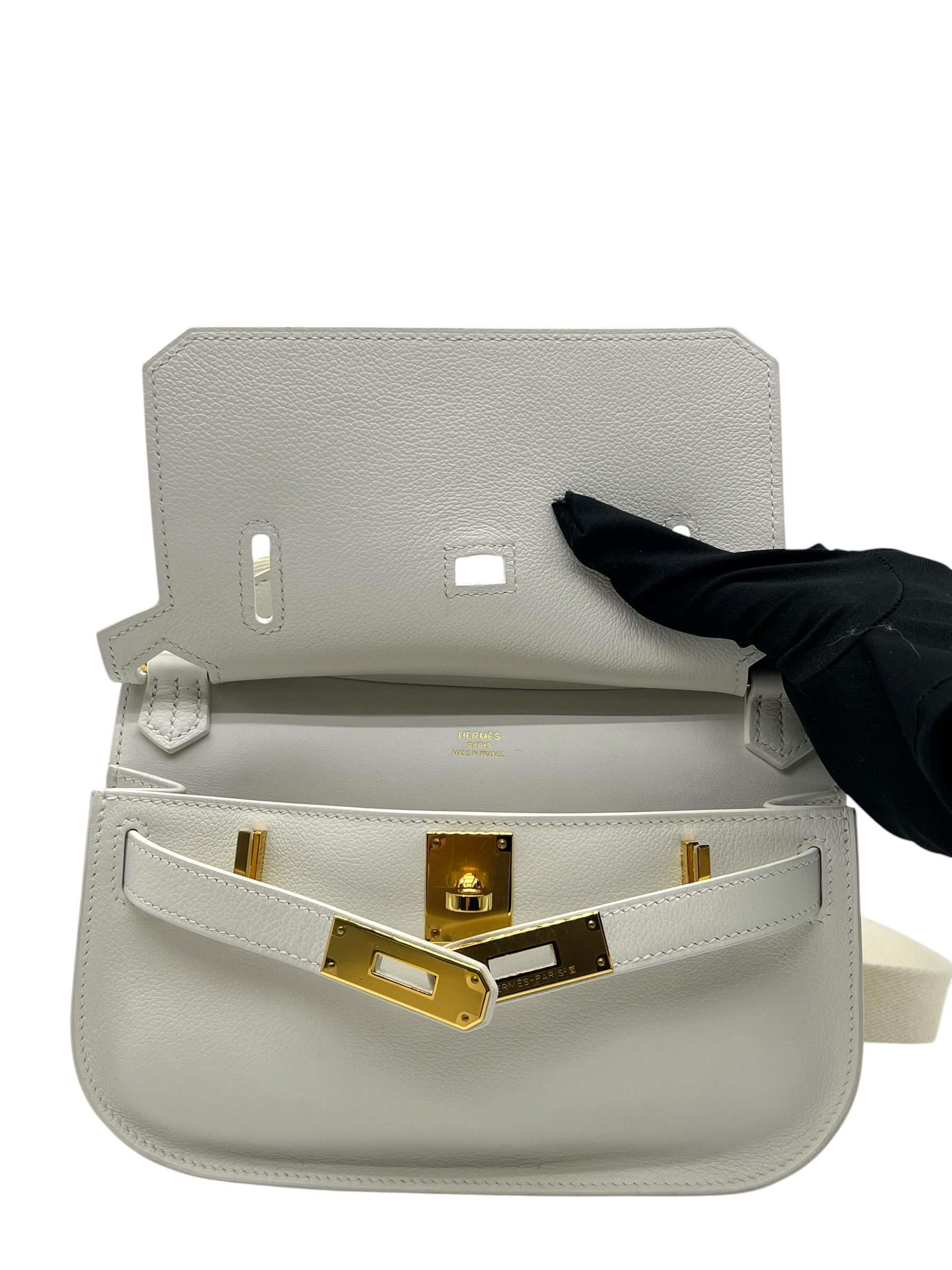 Pre-Owned HERMÉS Beton Jypsiere Mini Stamp W / Product Code: 26050705