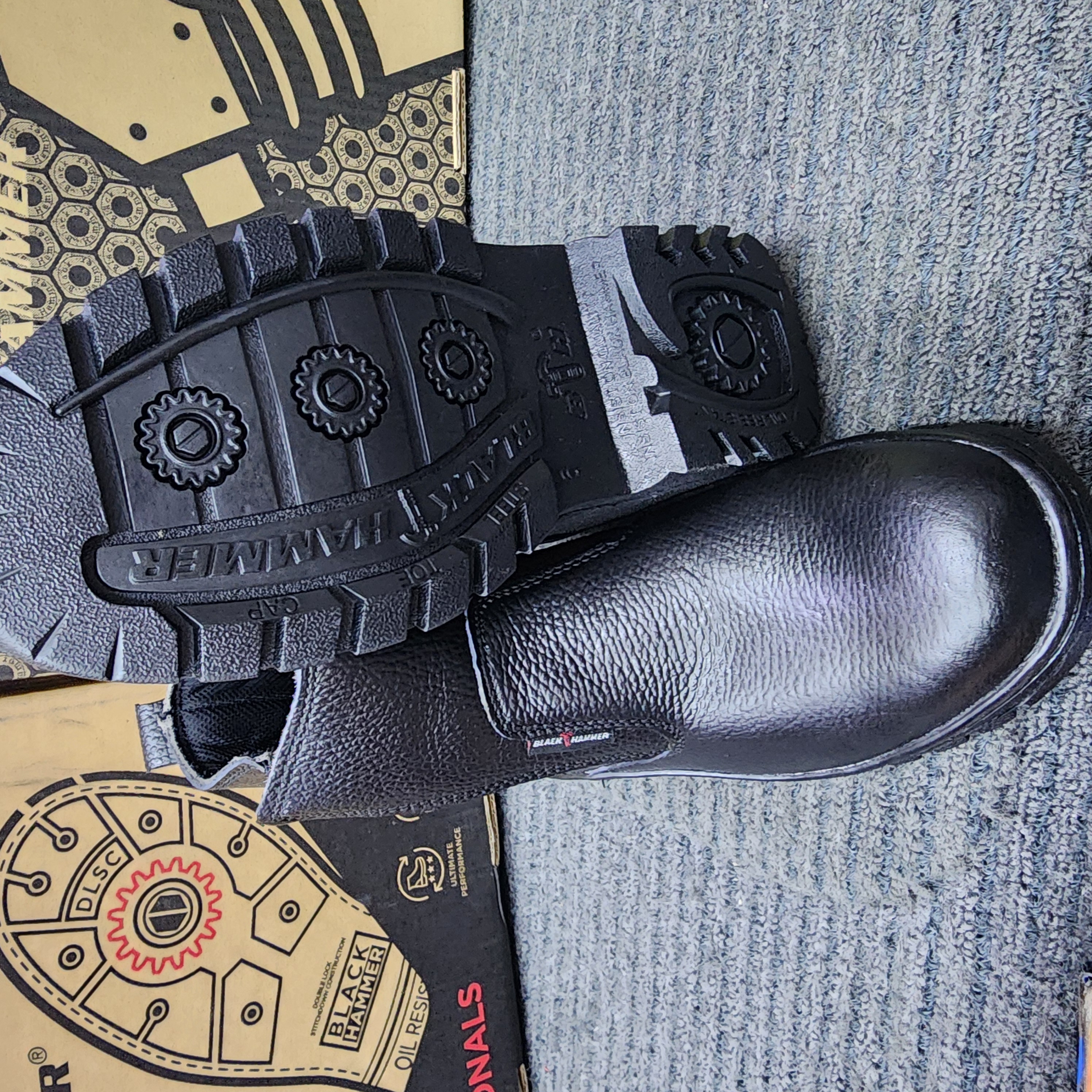 Black Hammer 2000 Series Mid cut Zip on Safety Shoes BH 2333 SIRIM DOSH Kasut Keselamatan