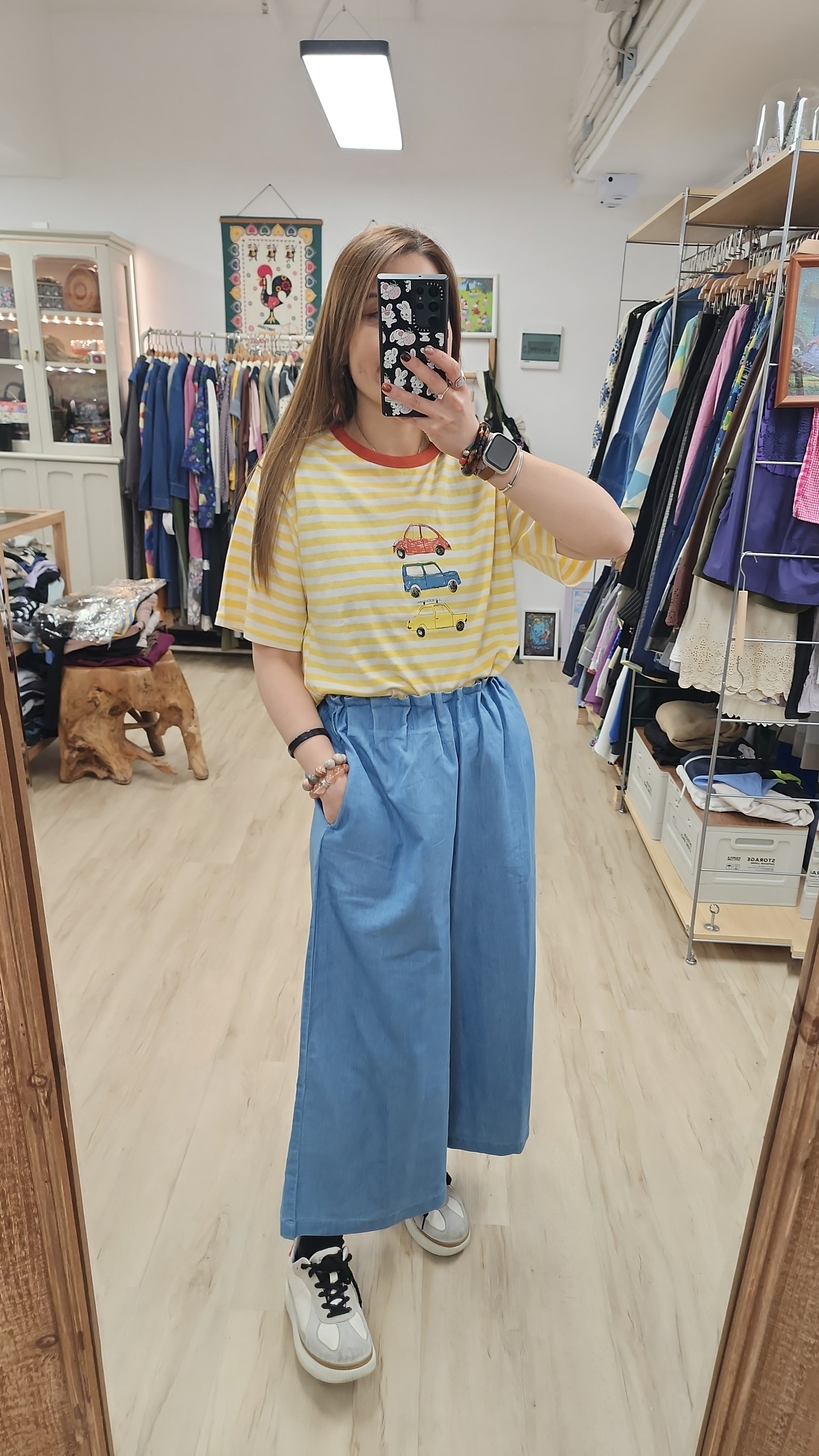 韓國黃白橫間車仔印圖Tee