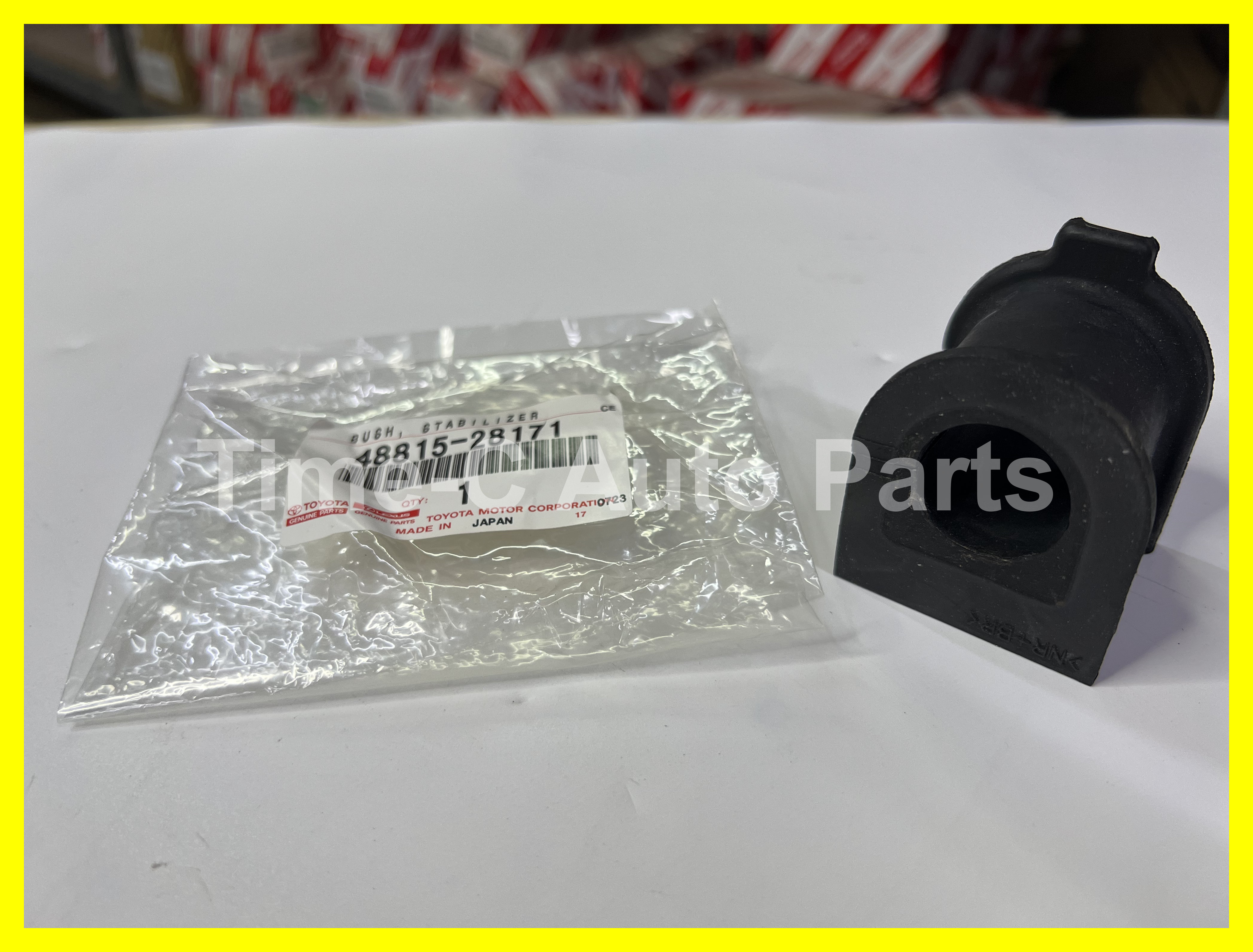 蝦蘇膠 48815-28171 - Toyota Noah Voxy 70系