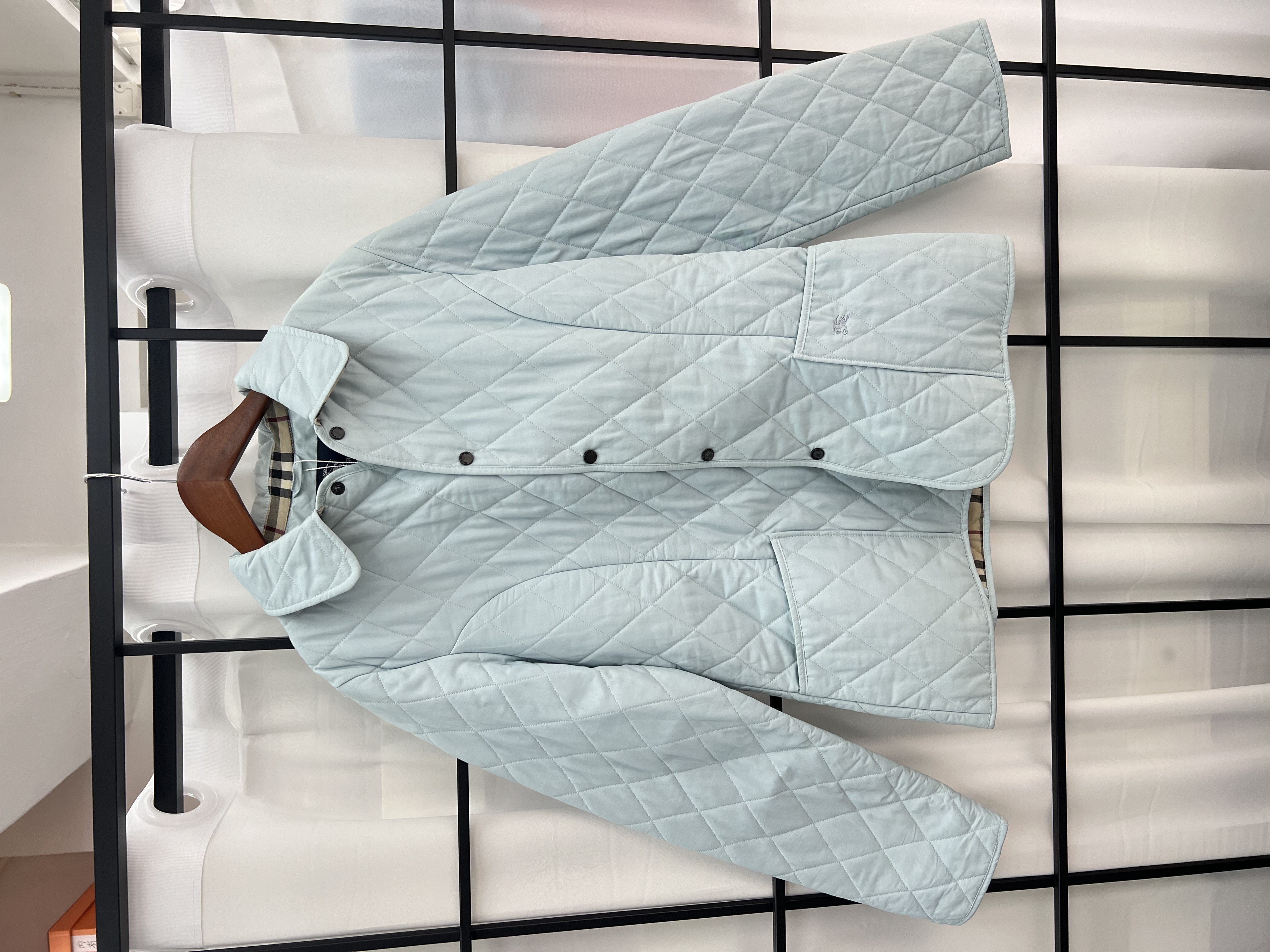 Pre-owned Burberry jacket / Product Code: 26033023