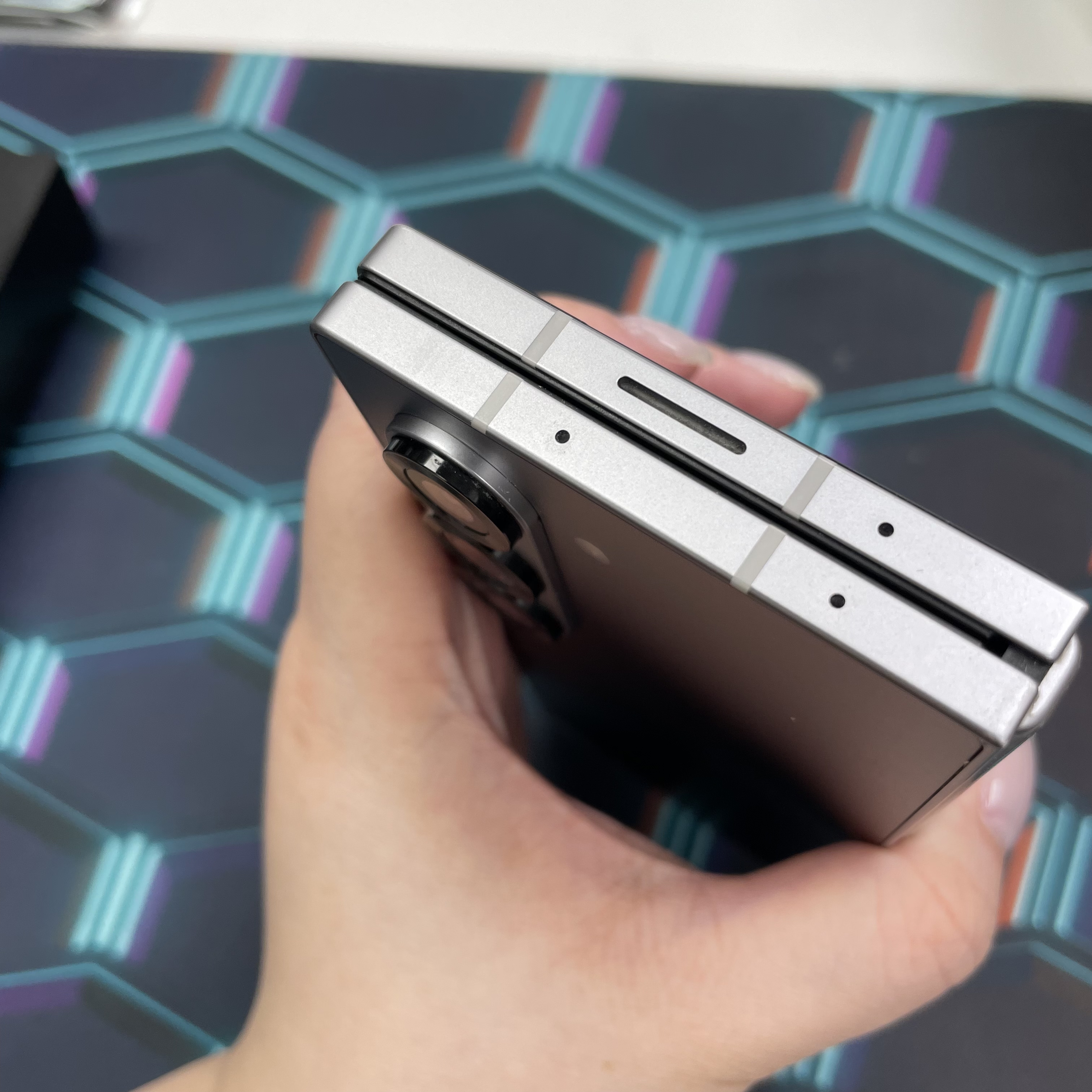 *6505B Galaxy Z Fold 6 超靚機 12+512GB 銀色 sliver
