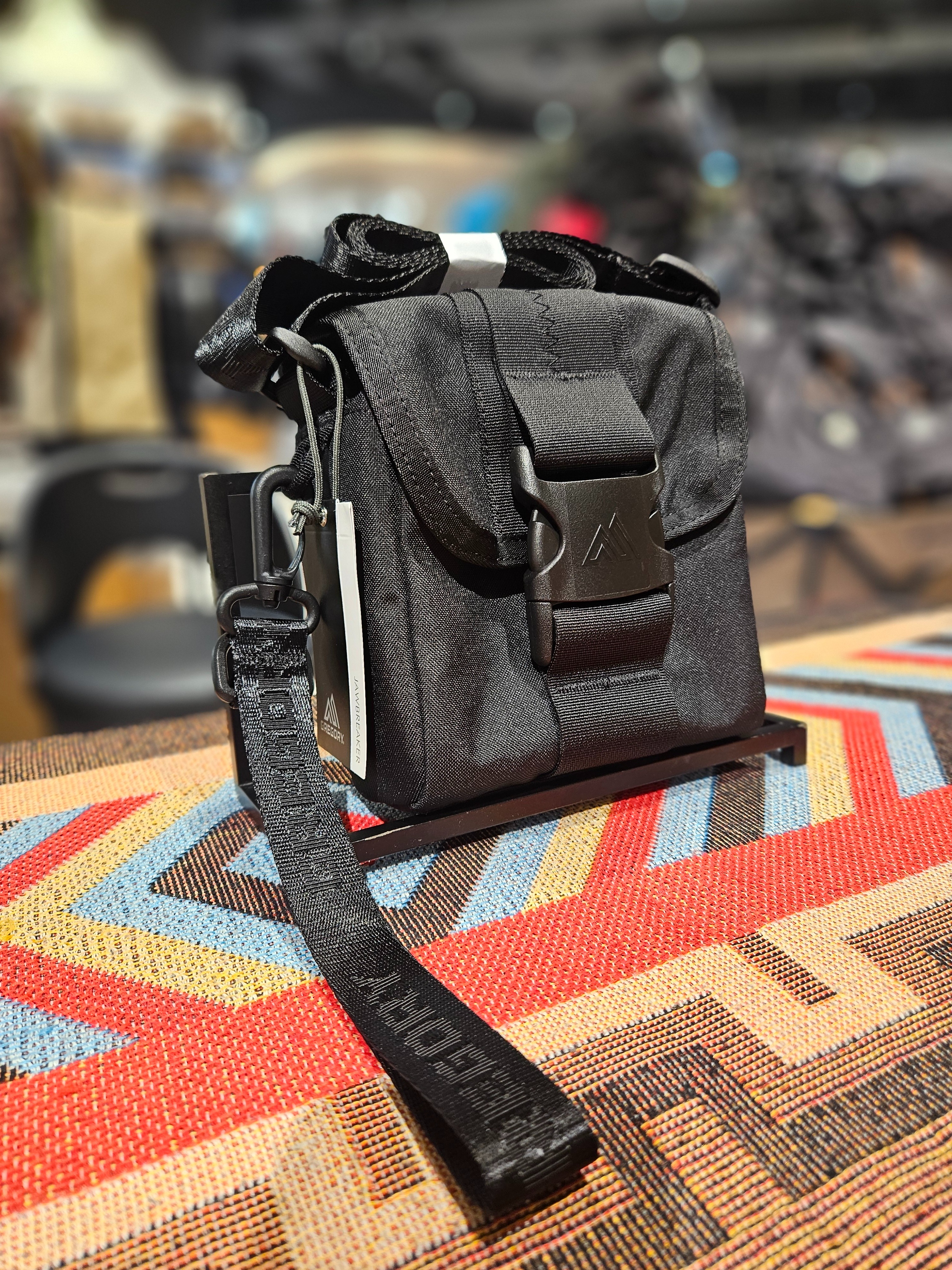 現貨】GREGORY JAWBREAKER SHOULDER POUCH BLACK【現貨36小時內寄出 