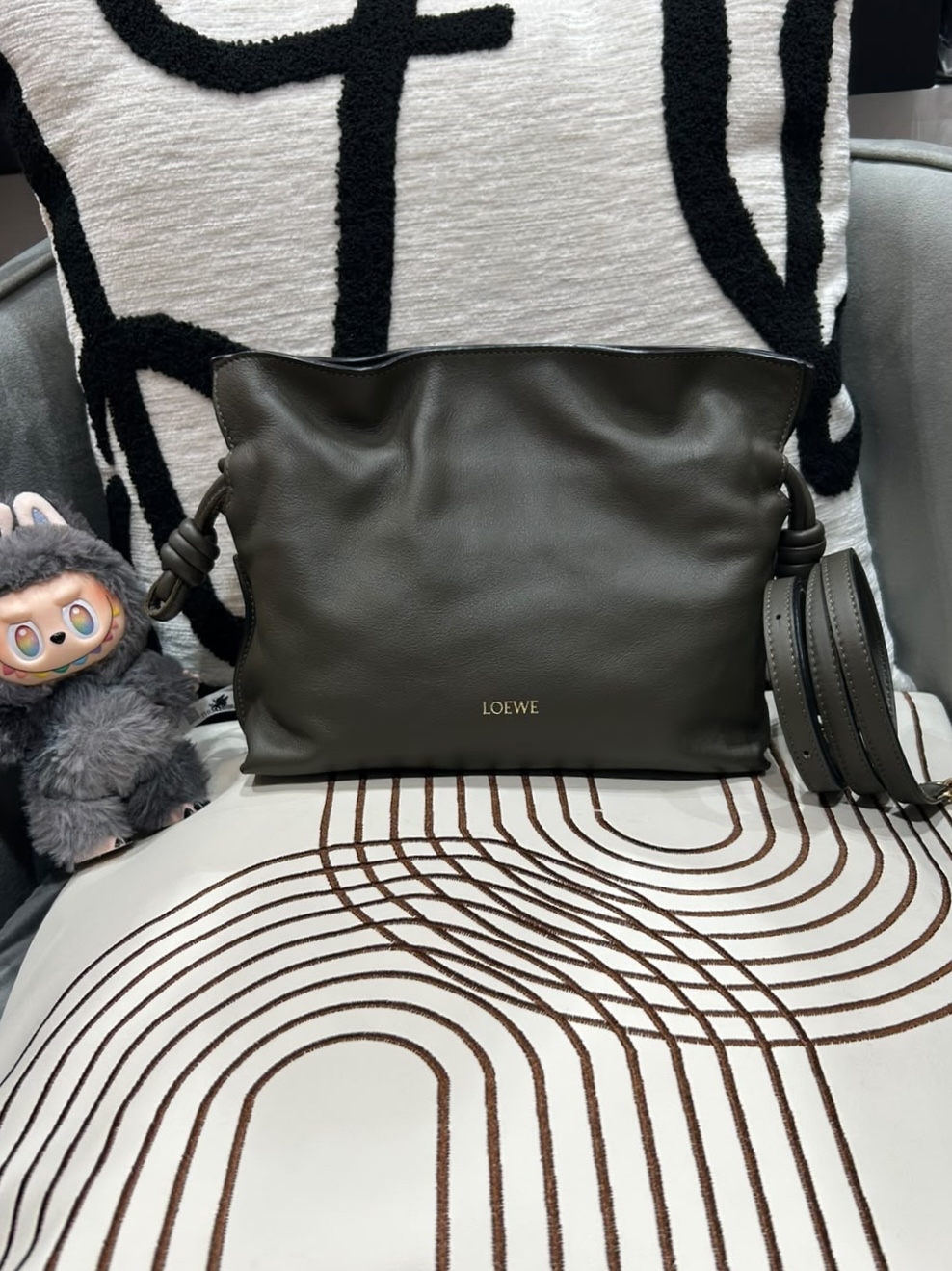 LOEWE Mini Flamenco Shoulder Bag 深綠Nappa Leather 100%Authentic,98%new ✅booklet✅dust bag  
