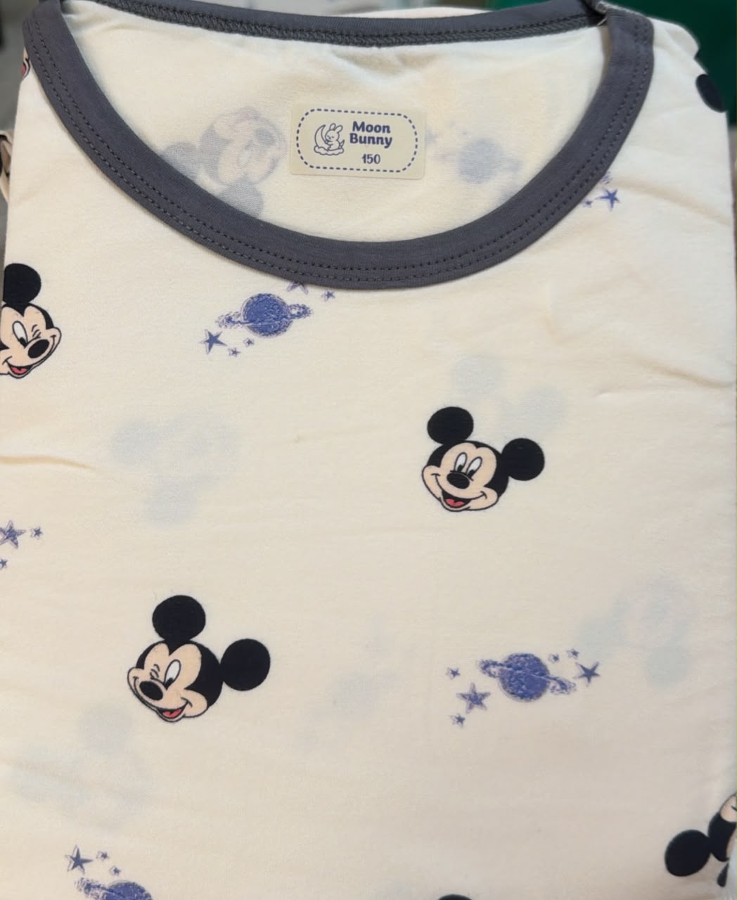 77145107 | Mickey Mouse