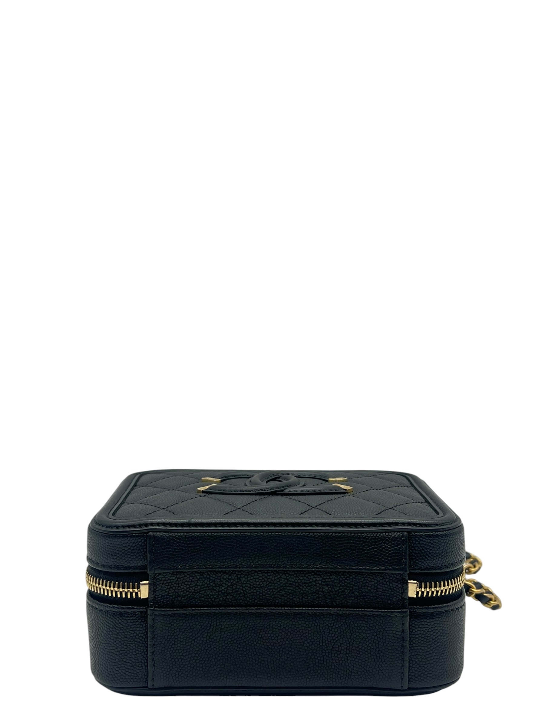 Pre-Owned CHANEL CC Filigree Vanity Case / Product Code: 26061003