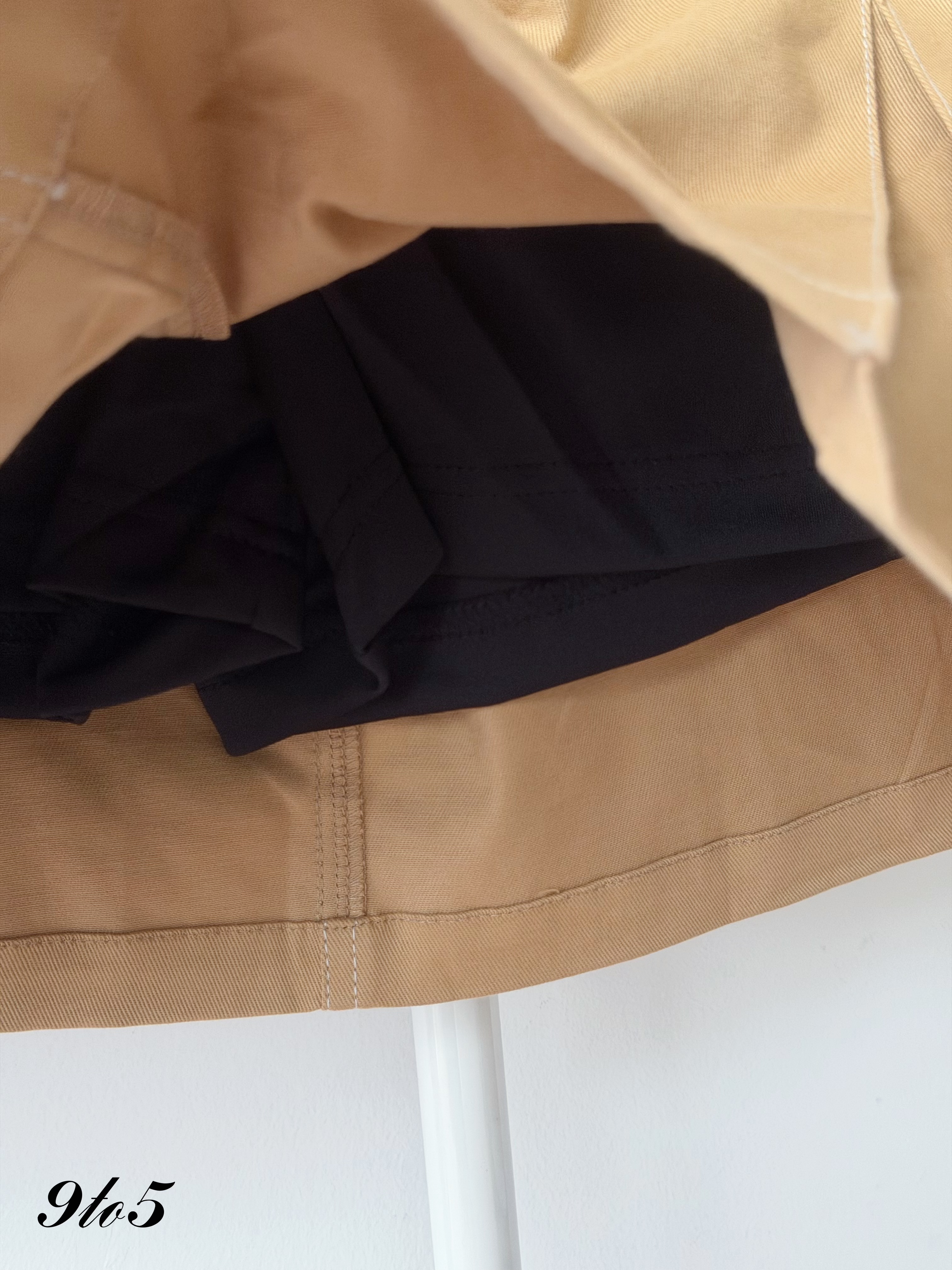 S2031 A Line Short Pleated Skirt - Black & Khaki