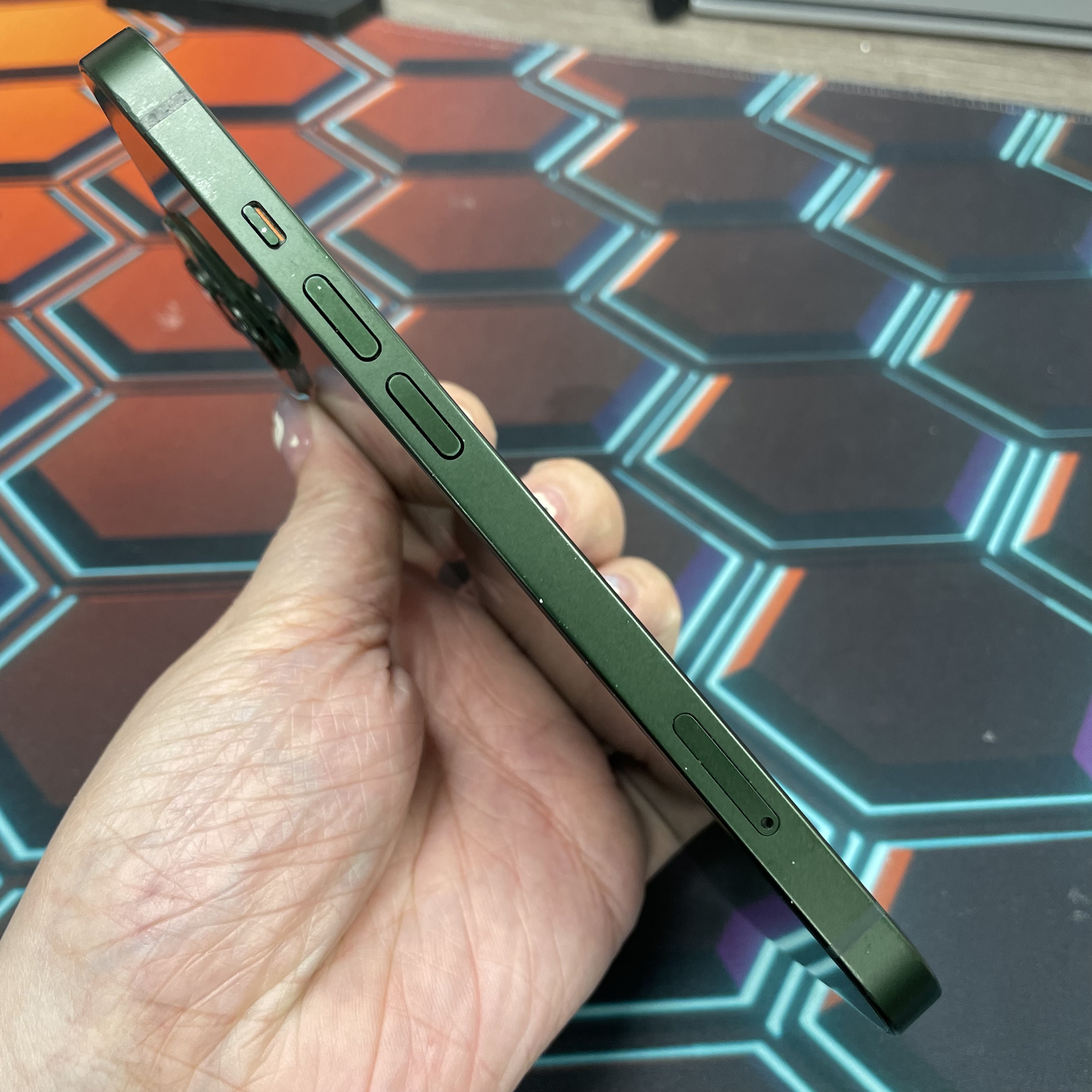 *6719 13 超靚機 256GB 電86 綠色 green