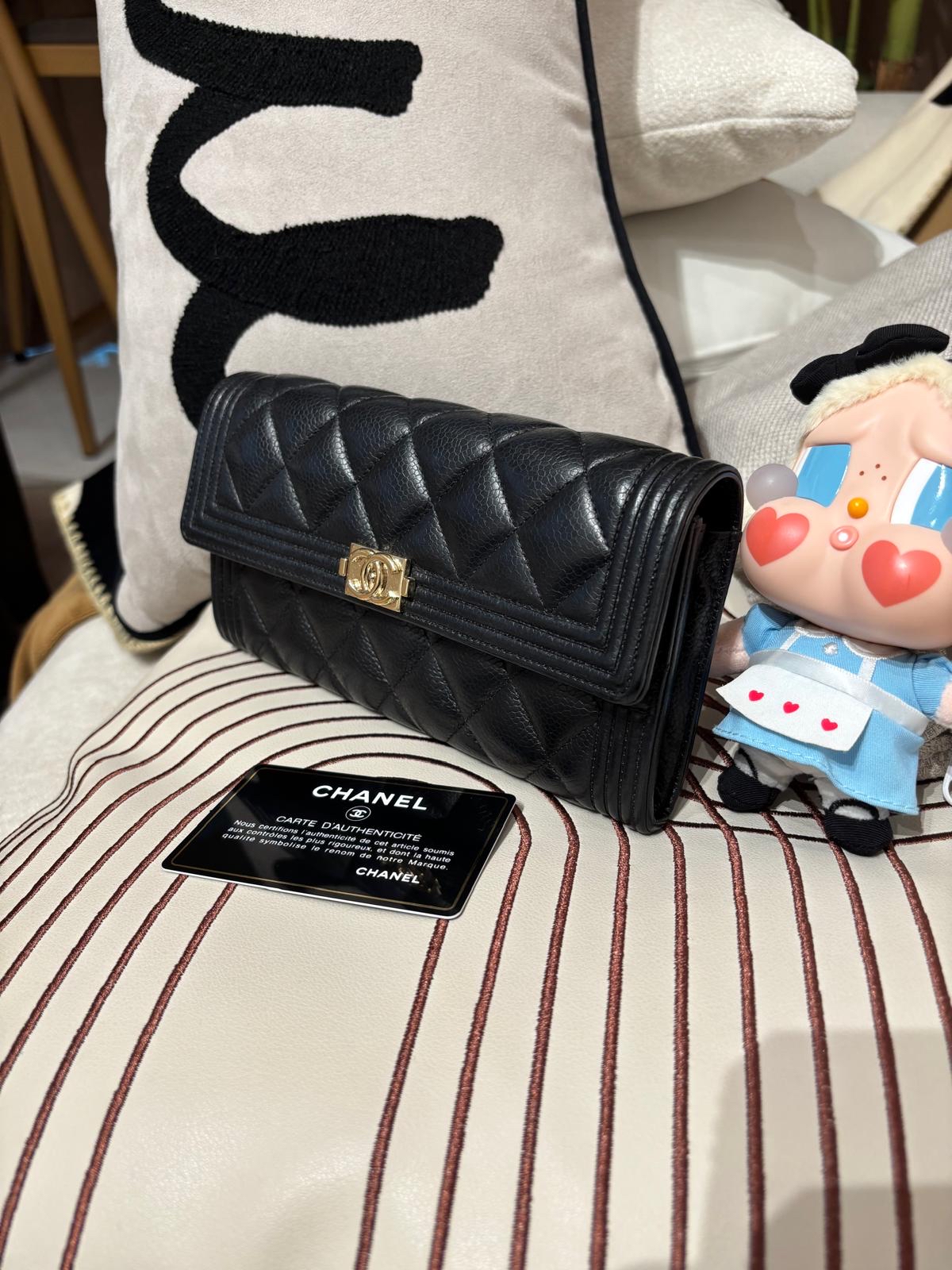 Chanel boy Chanel wallet 黑色荔枝牛皮 100%Authentic ,98%new ✅card✅塵袋✅盒