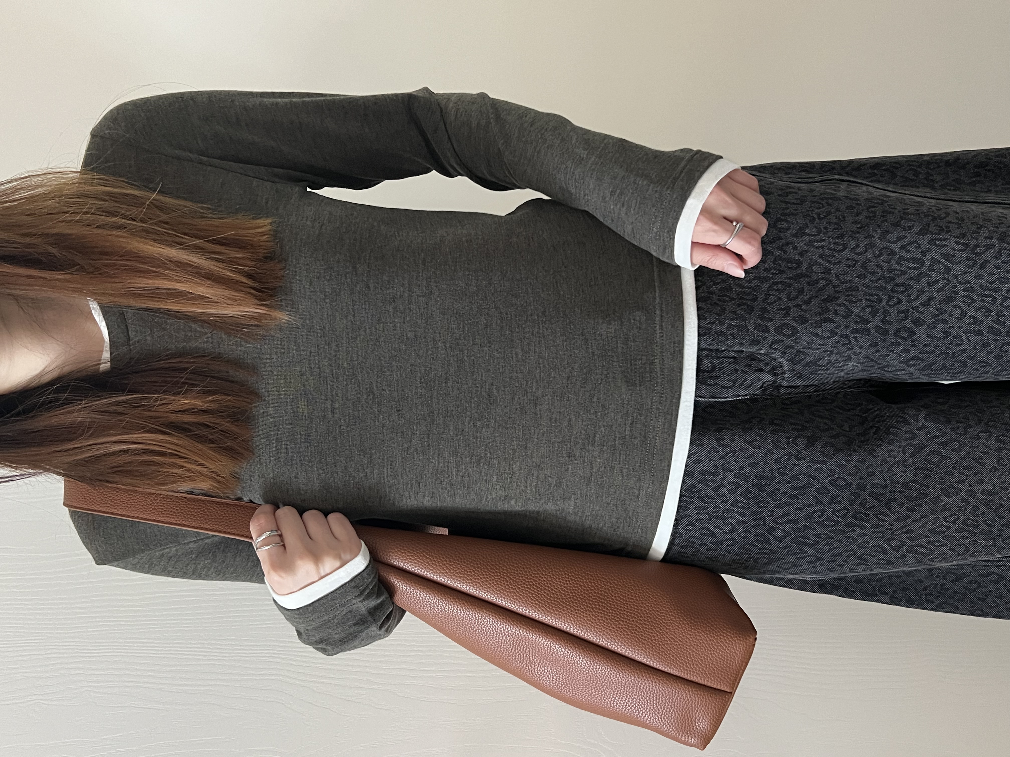 靚色休閒假兩件tee  罕見色 現貨