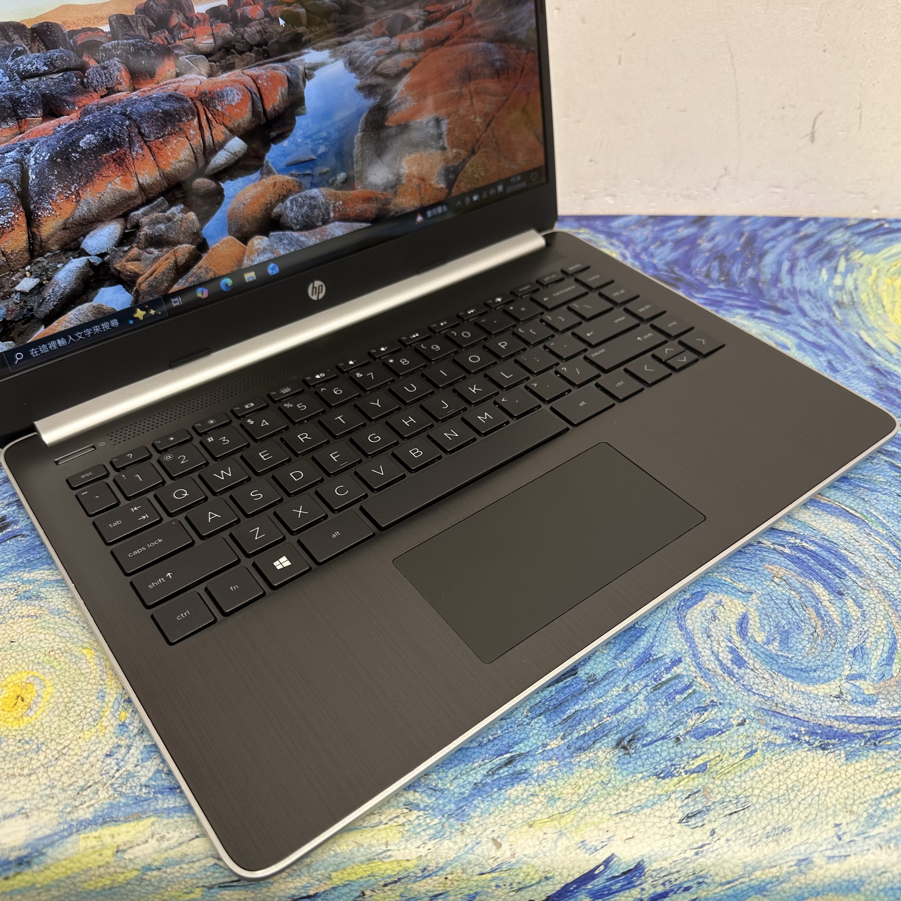 (性價比高超輕薄🔥HP文書機)HP i5-1035G4/4,8,12,16GB Ram/128,256,512GB SSD/超高清鏡頭/ 14寸Mon /  Gaming Laptop / 電腦 / Notebook / Win10/ Office / Work