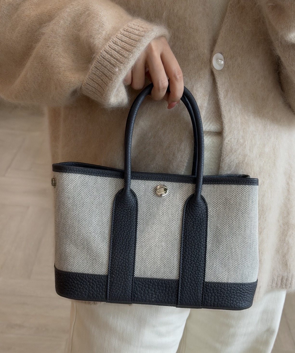 Mini Garden Party 黑白熊貓色 帆布 K Stamp