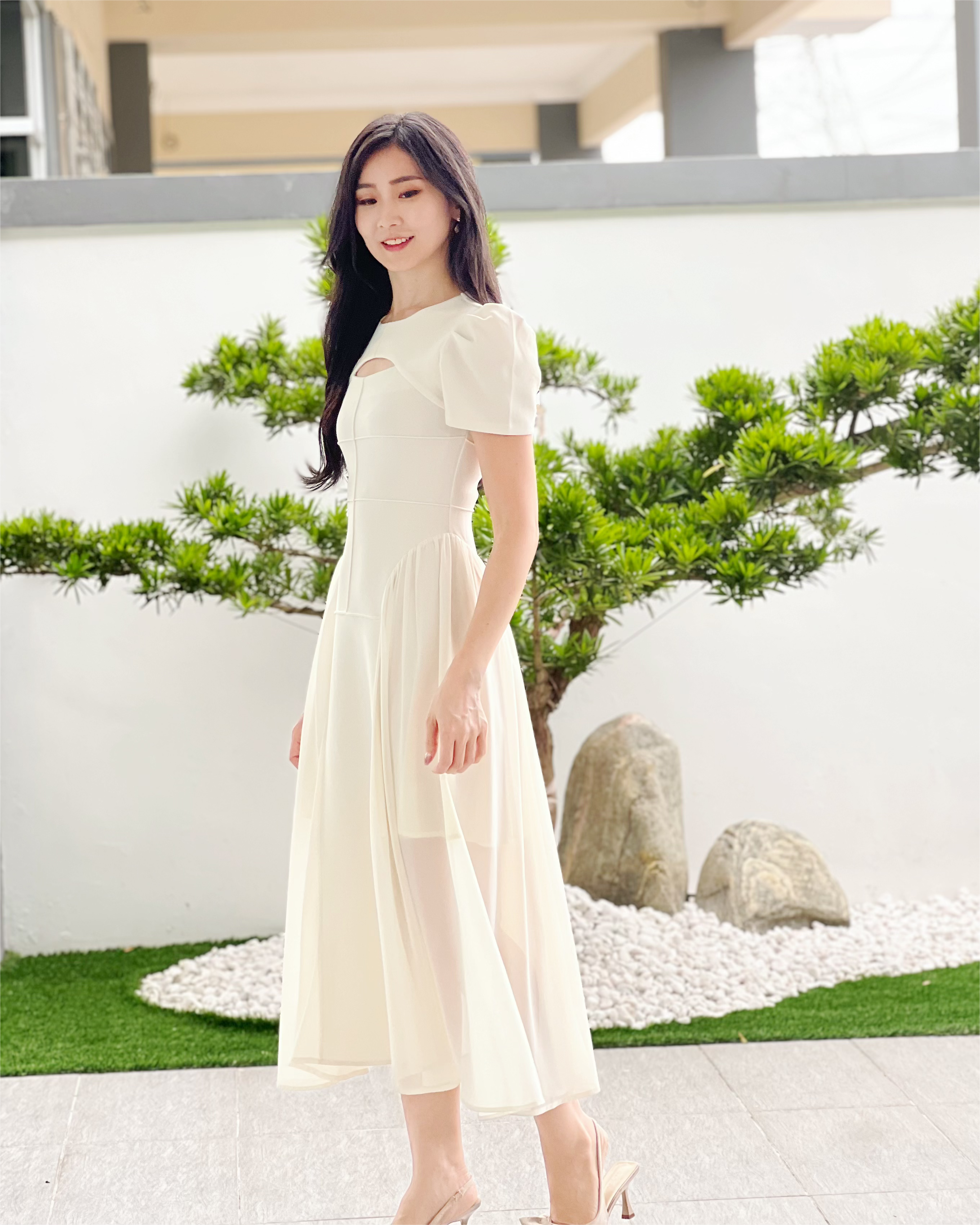 5052 Midnight Princess Silhouette Midi Dress -White Cream