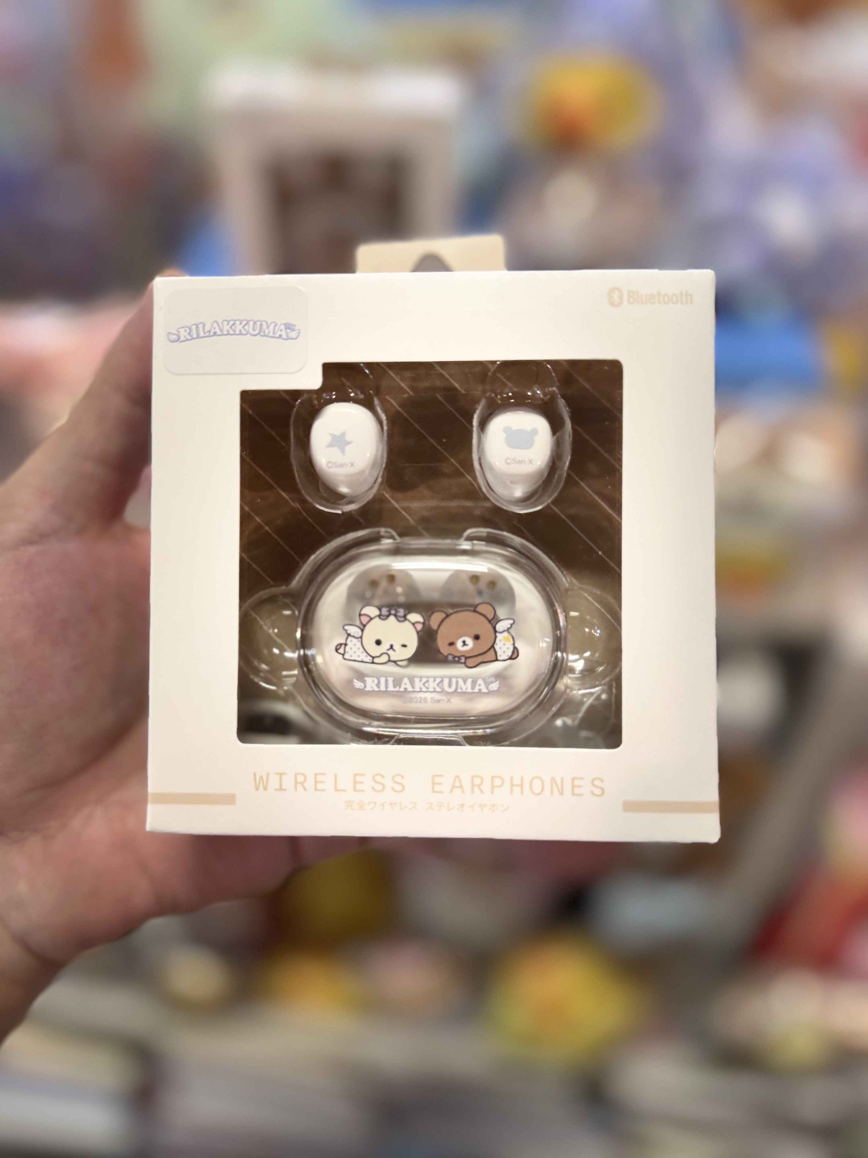 ⭕️留意！此商品只限香港門市自取/順豐到香港和澳門地區！ 《現貨》全新rilakkuma 黑白波點系列藍牙耳筒機。全2款