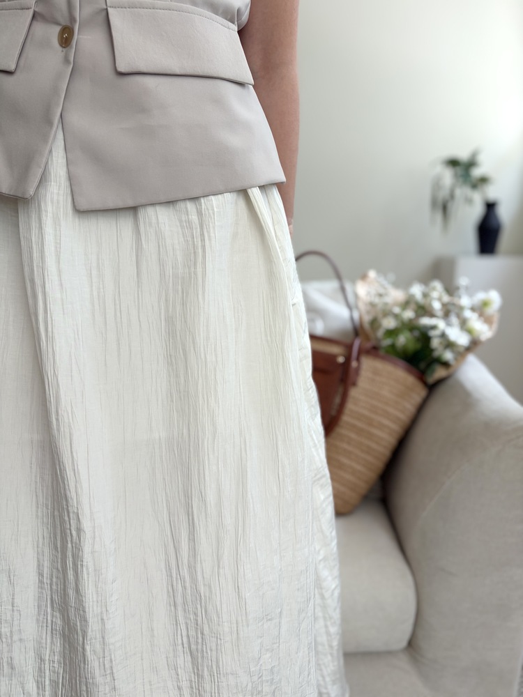 French Muse Vest Dress (Beige)