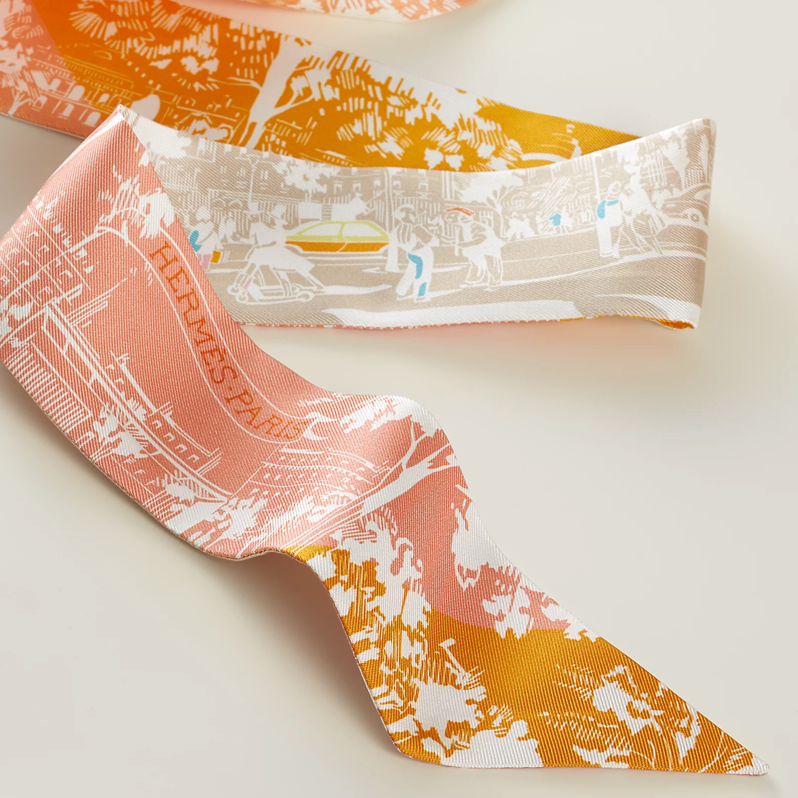 Hermès 全新🆕 100%絲 A l'Ombre des Boulevards圖案 Twilly