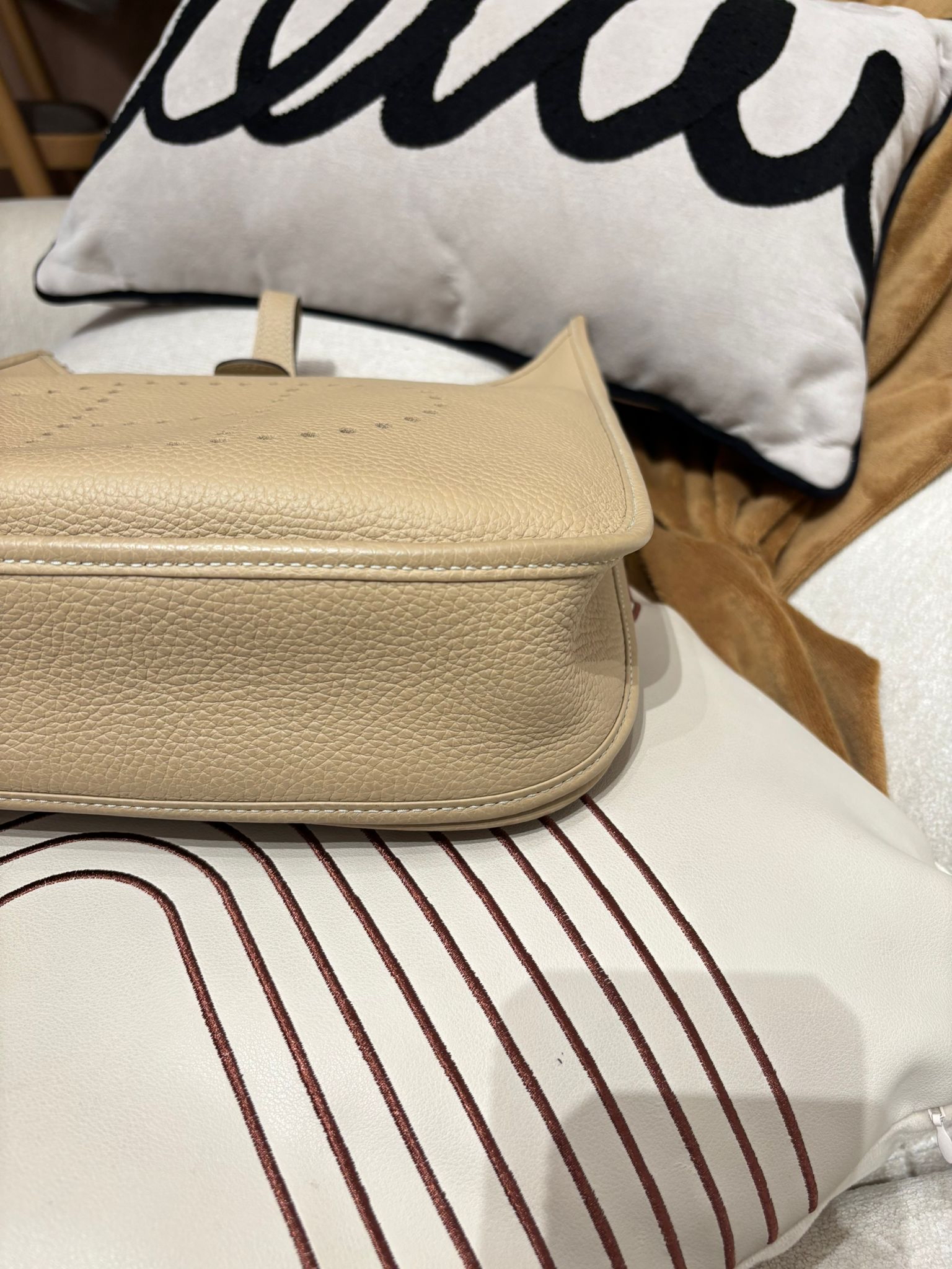 Hermes Evelyne 29,風衣灰,STAMP U 100%Authentic ,98%new ✅收據副本✅dust bag✅肩帶 ✅Box