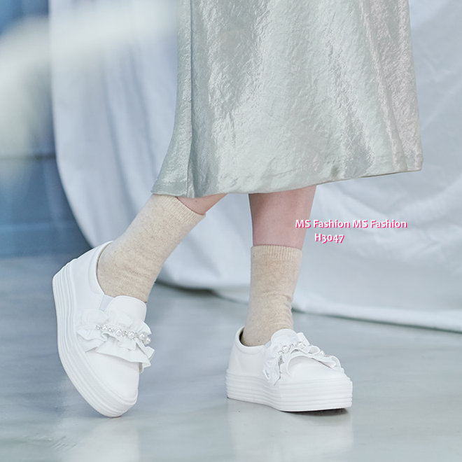 H3047 韓國🇰🇷厚底閃石ruffle slipon