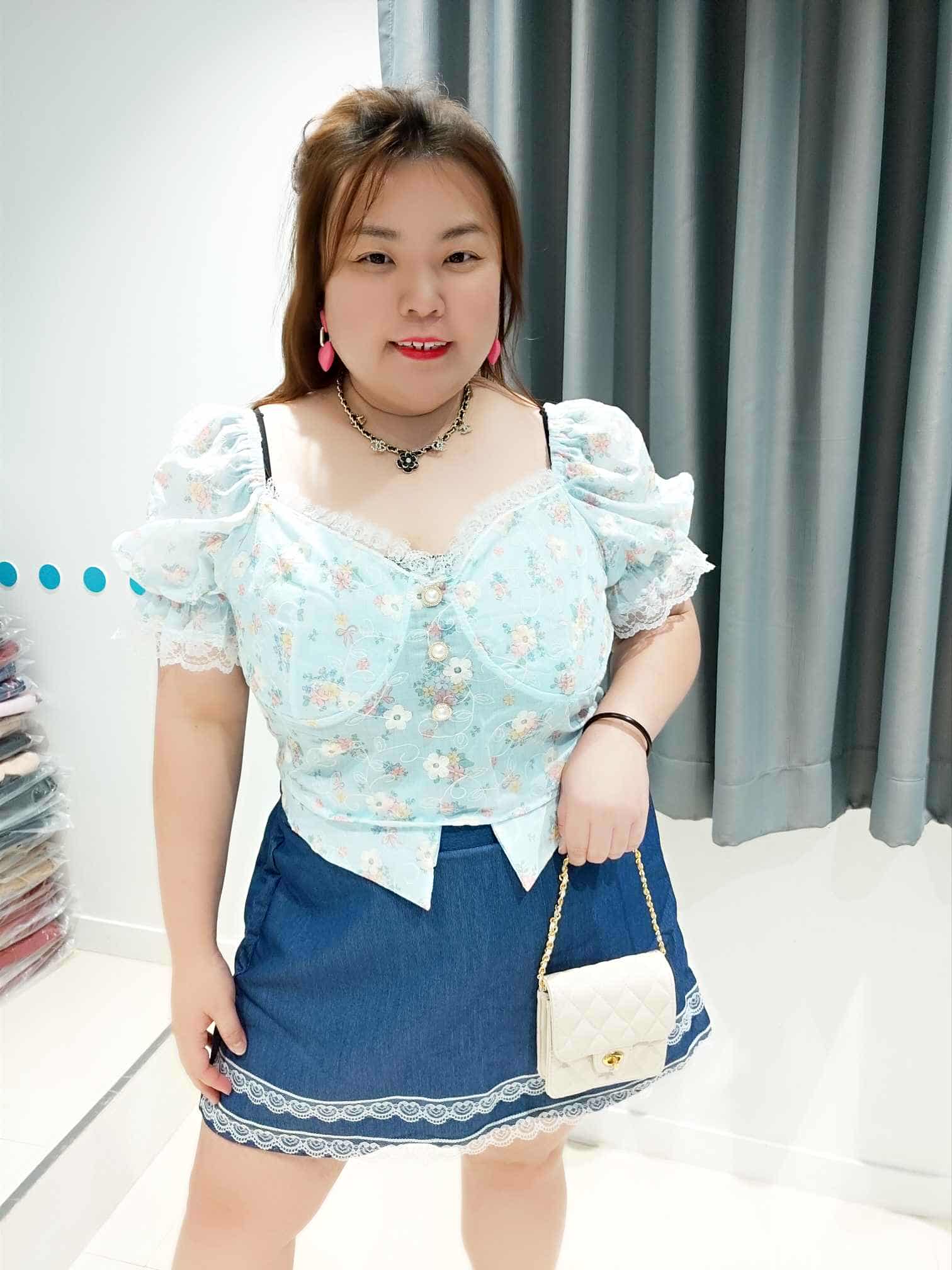 DOD08 花卉蕾丝边裤裙套装