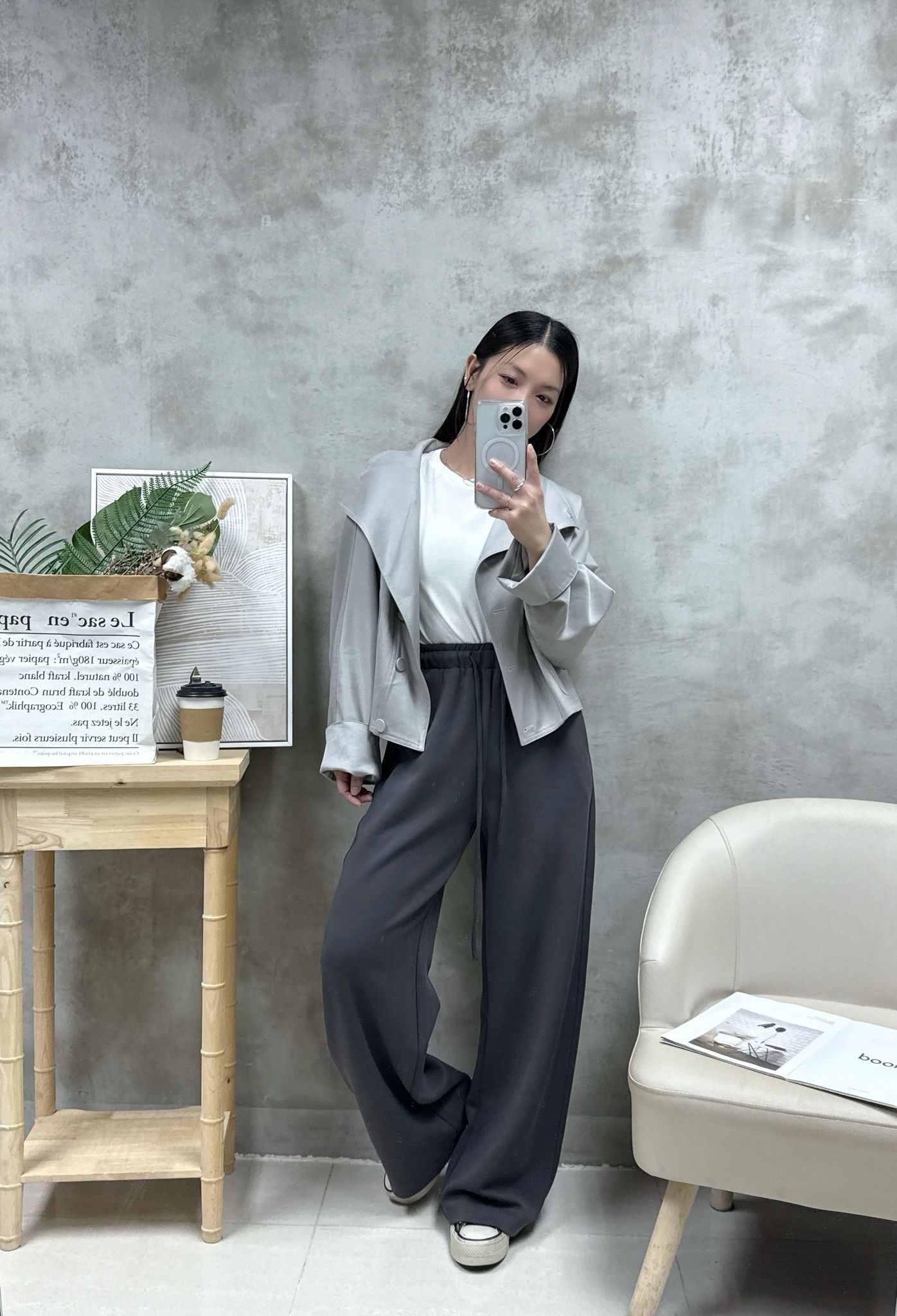 B07 大反領扣鈕外套