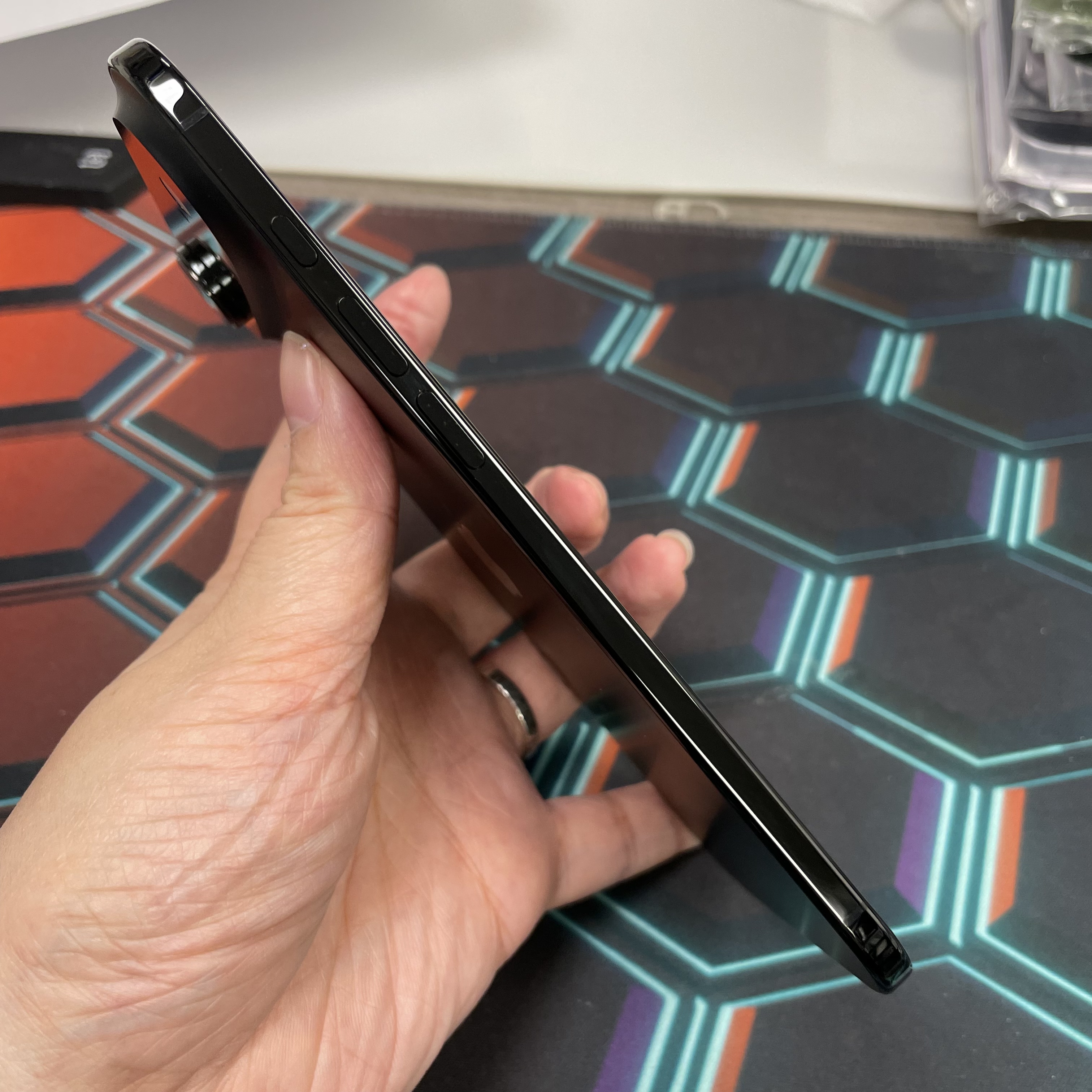 *8170 17 Air 勁靚機 1TB 電93 黑色 black