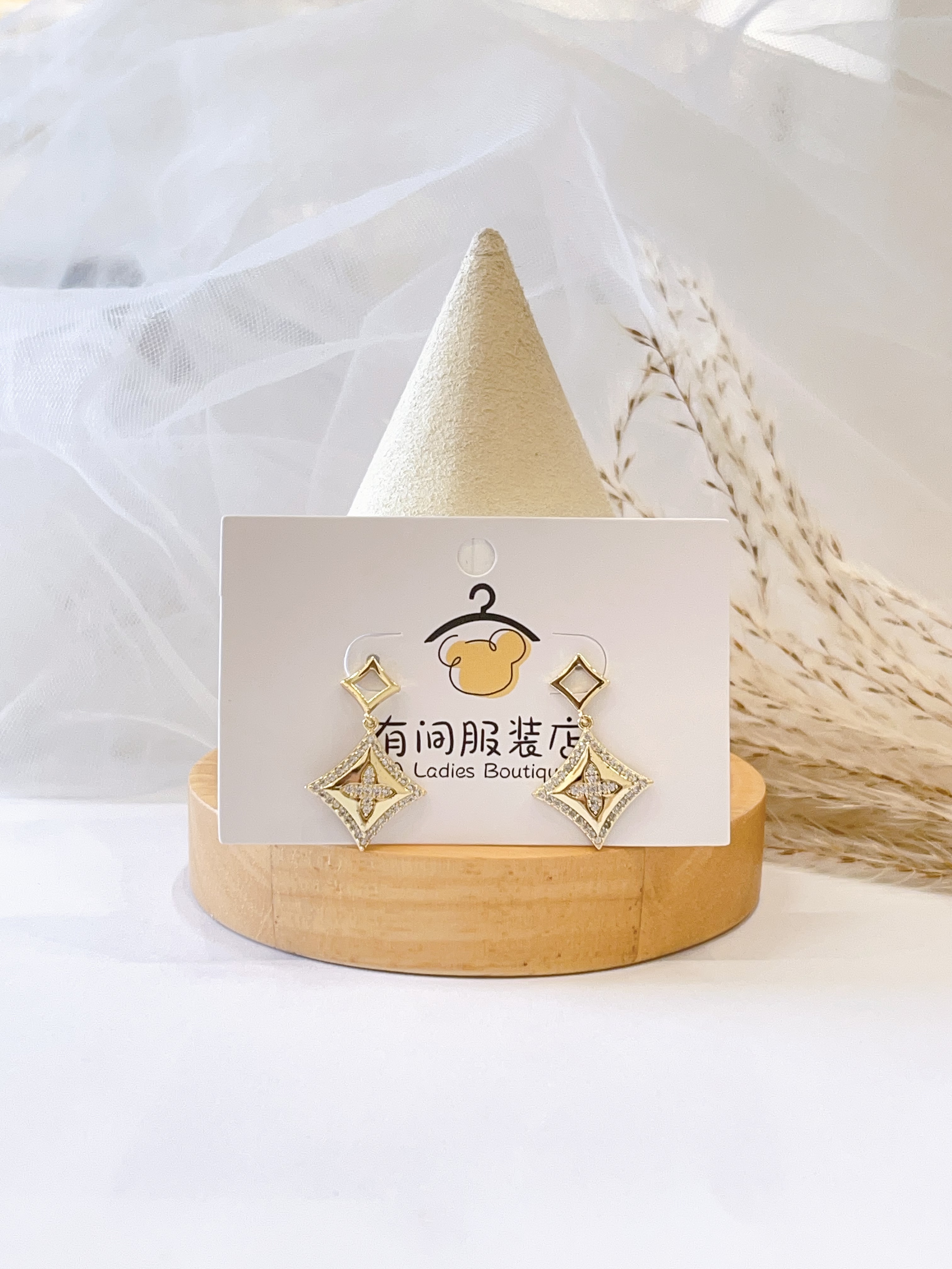 复古港风镶钻四叶草耳环