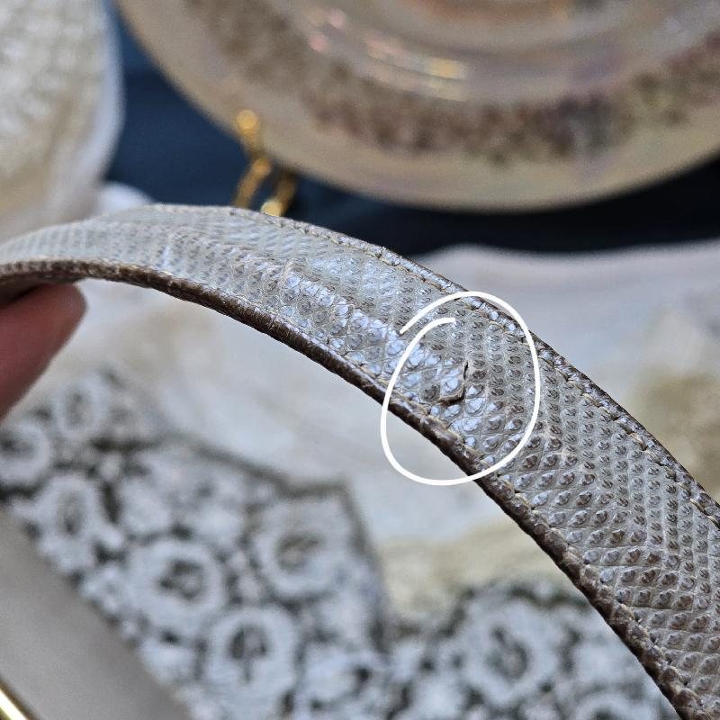 **Damaged Vintage 1950-60s CORET Taupe Colour Oval Shape Structural Handbag -Fair Condition (MT744)