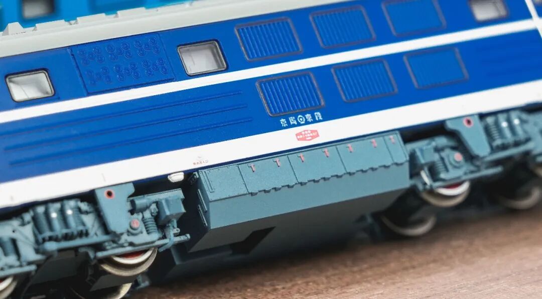 長鳴中國鐵路模型“大北京” XBJ N-Scale