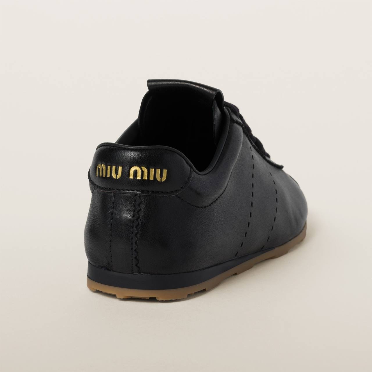 限時優惠折上折✨訂貨📮MIUMIU PLUME sneaker    Size 36 38 39 40 41