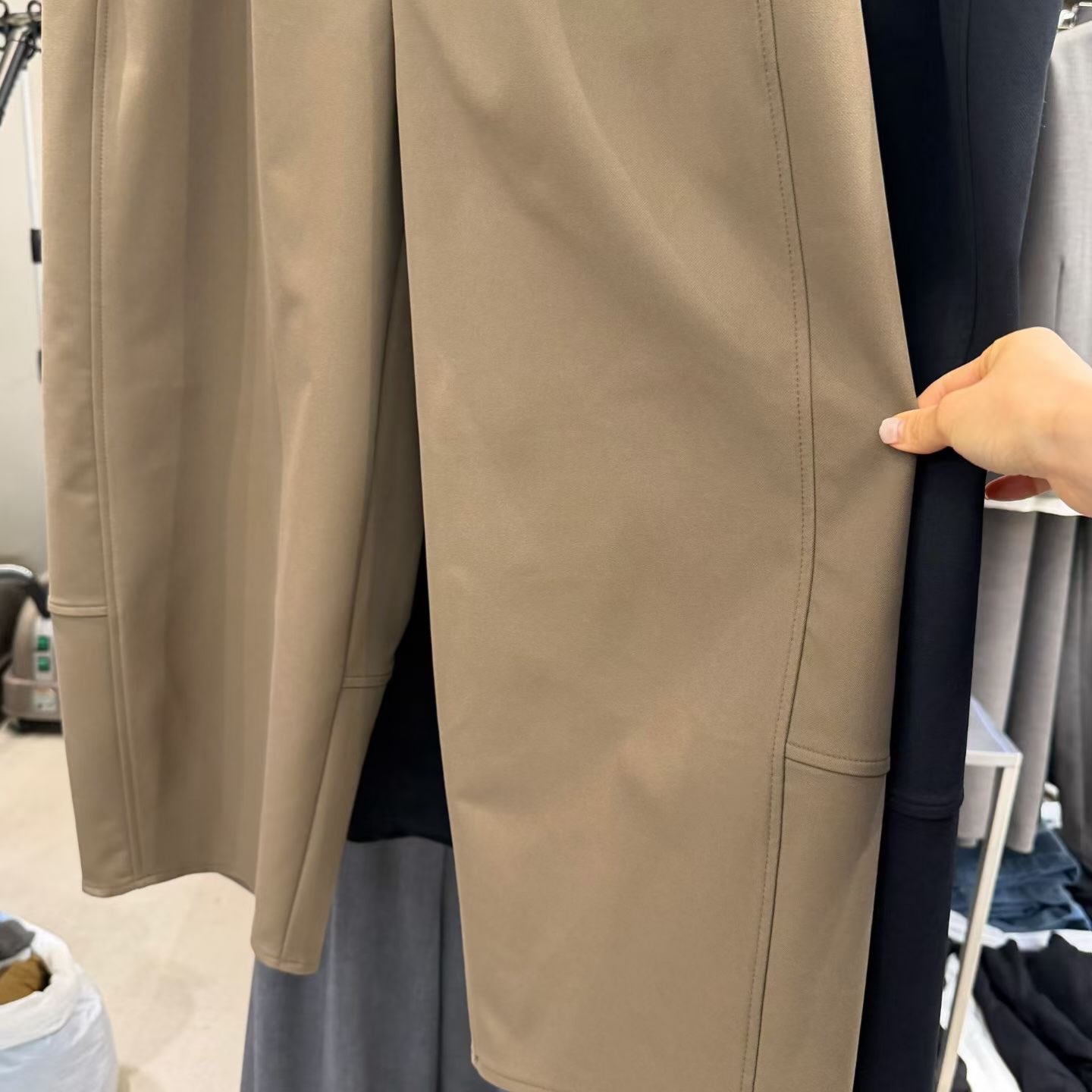 (2026FW) THESIL - PANTS