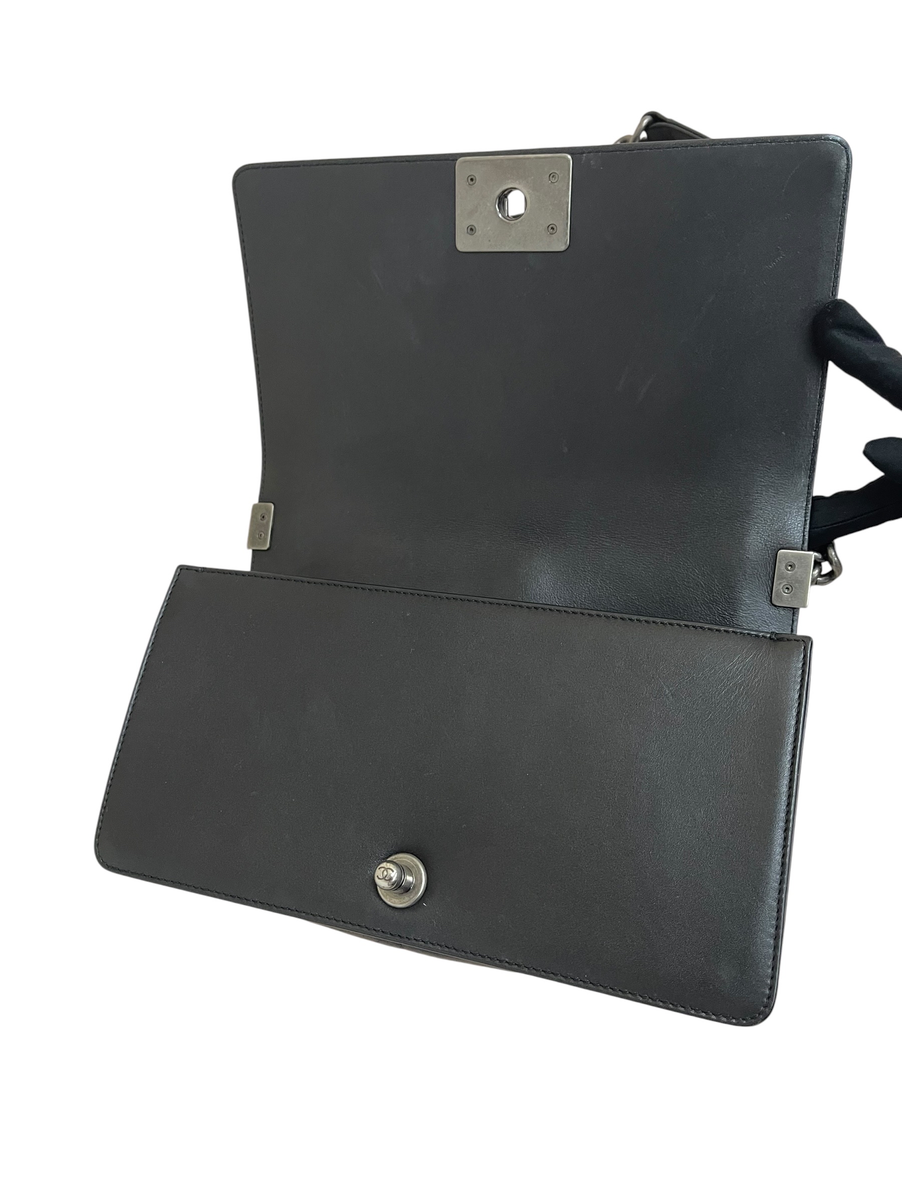 Pre-owned Chanel Boy / Product Code: 070407