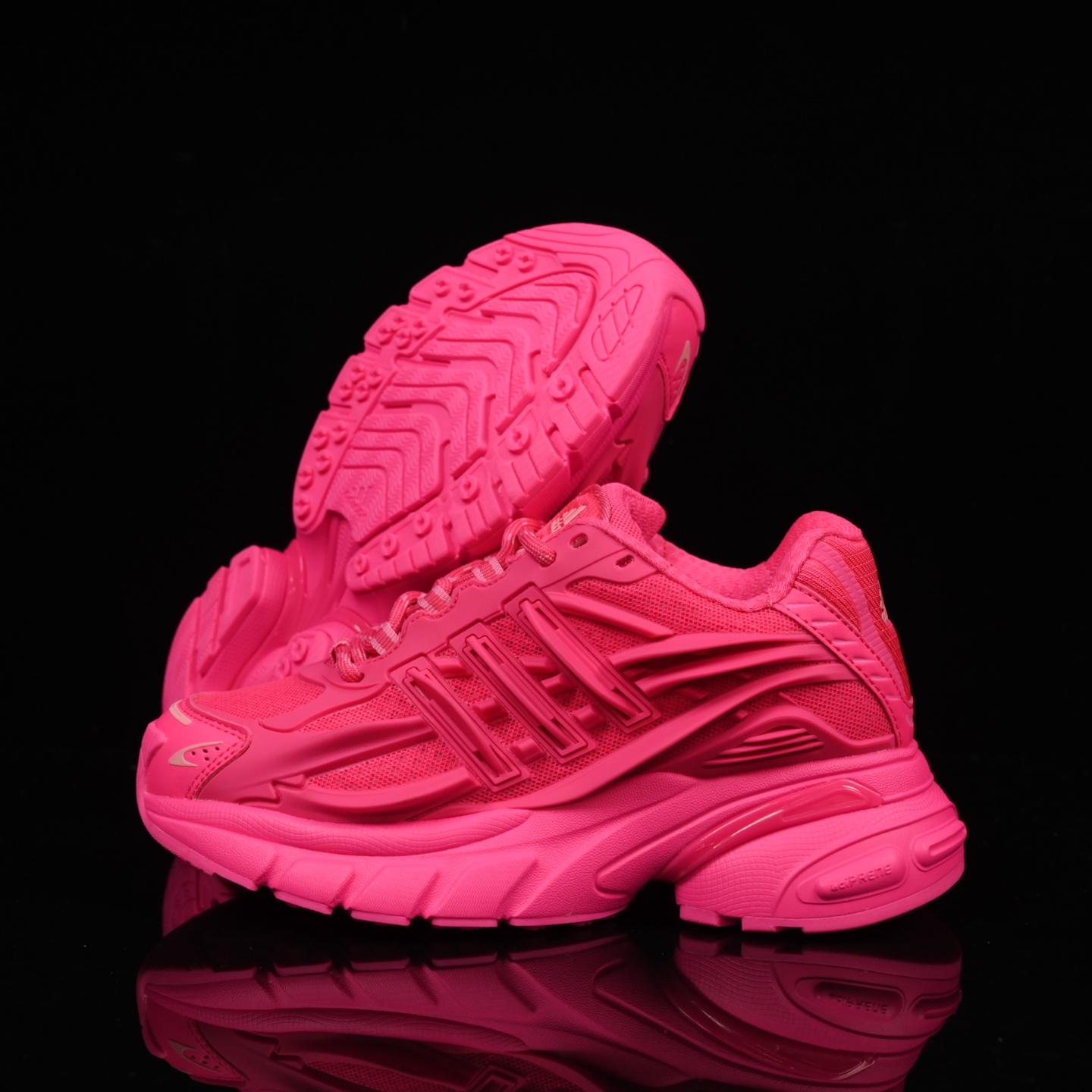 Pharrell Williams x Adidas Adistar Jellyfish 