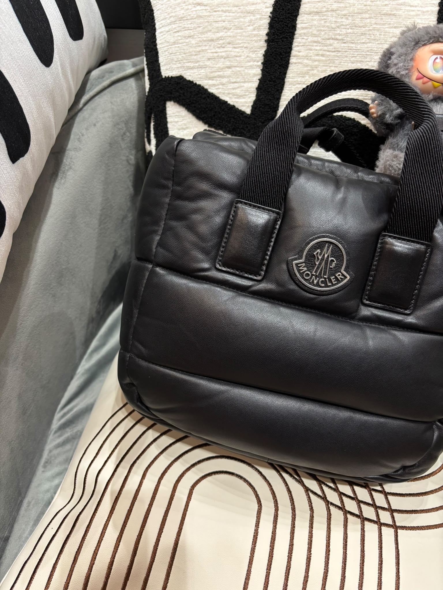 MONCLER CARADOC 皮革羽絨迷你手提包 5L00010 100%Authentic, 98%New ✅Dust bag