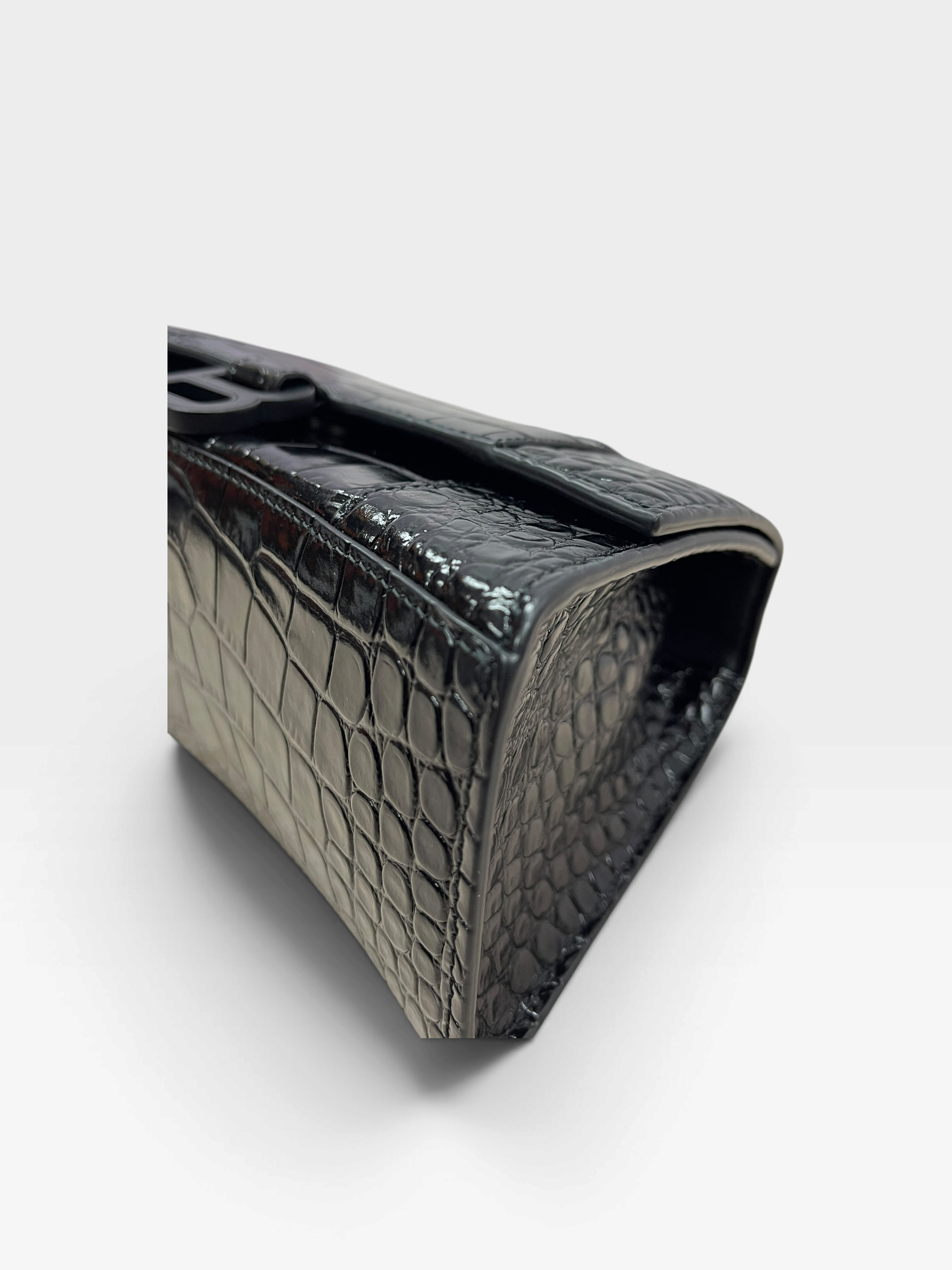 直播貨品 |  [1個-$100 2個-$300］I1