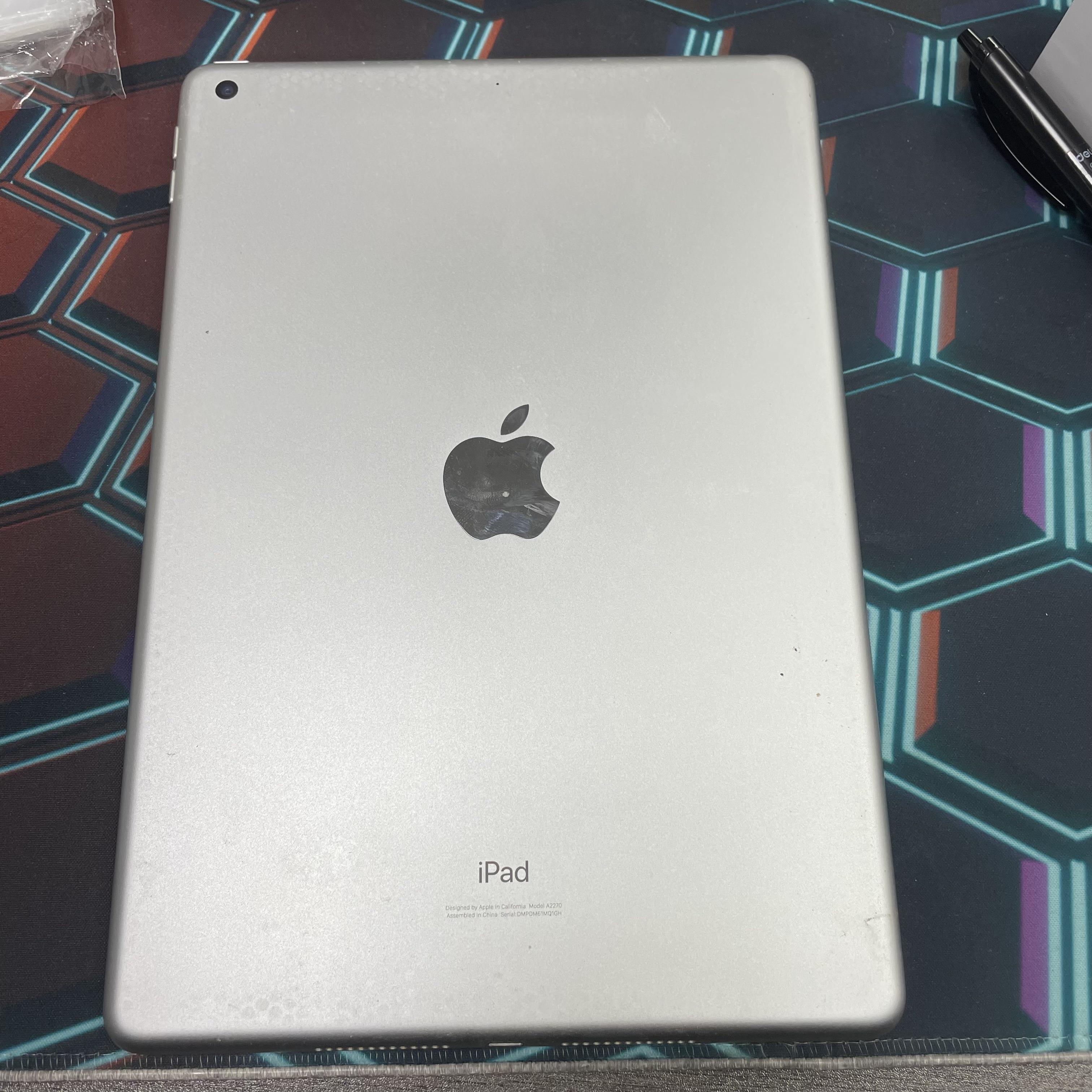 *768981 iPad 8 勁靚機 128GB WIFI版 銀色 sliver