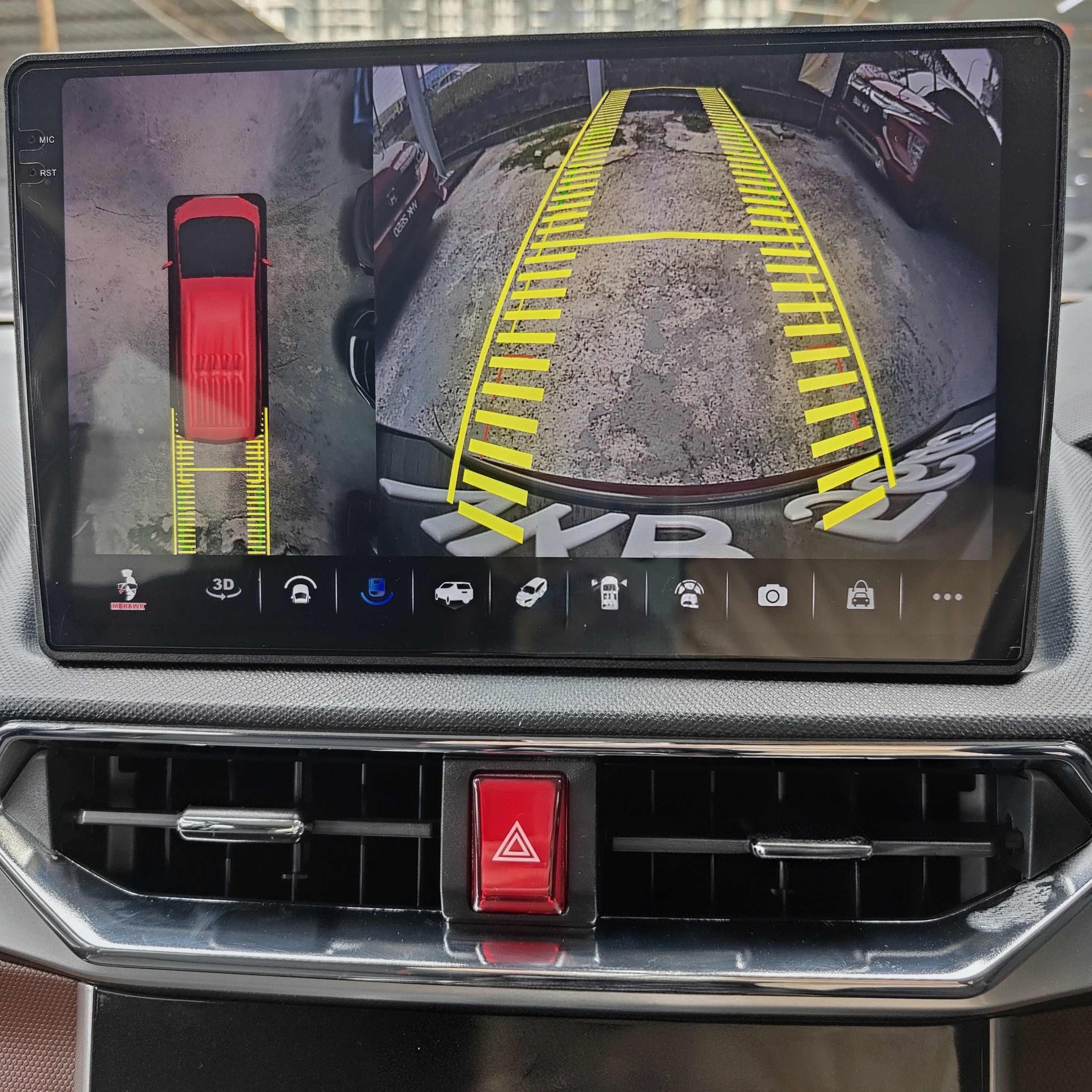 2022 PERODUA ALZA 1.5 AV 
