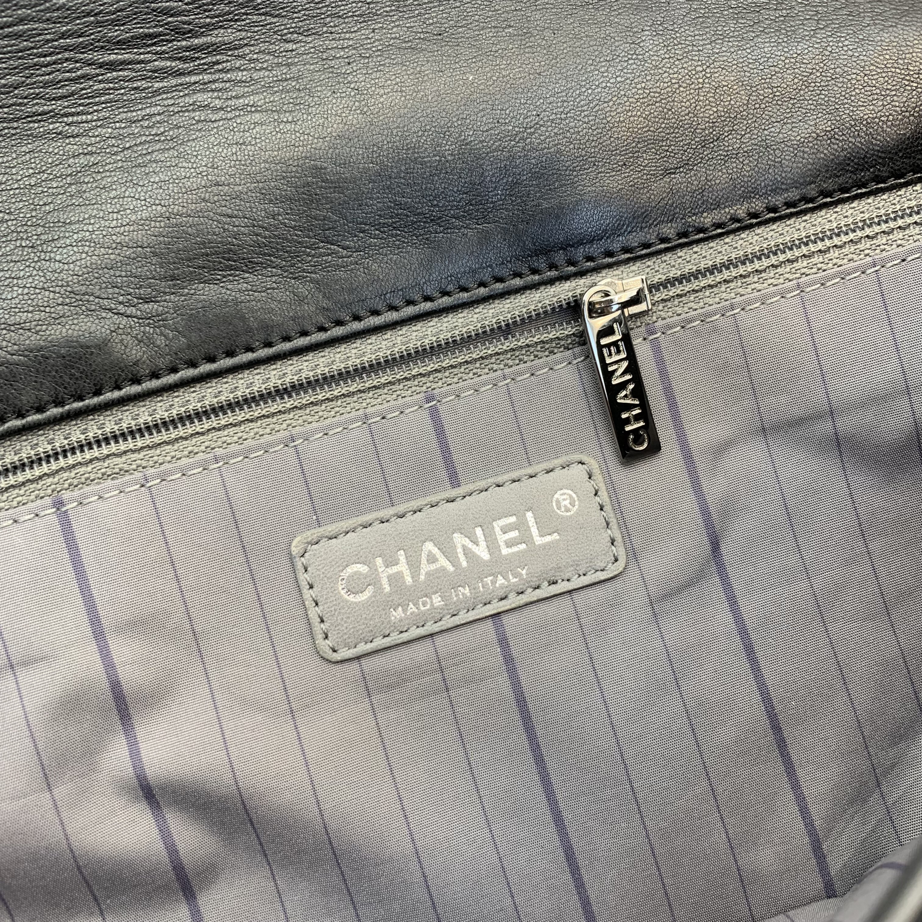 🔎有格調男女通用Chanel flap bag金屬黑色x碎釘