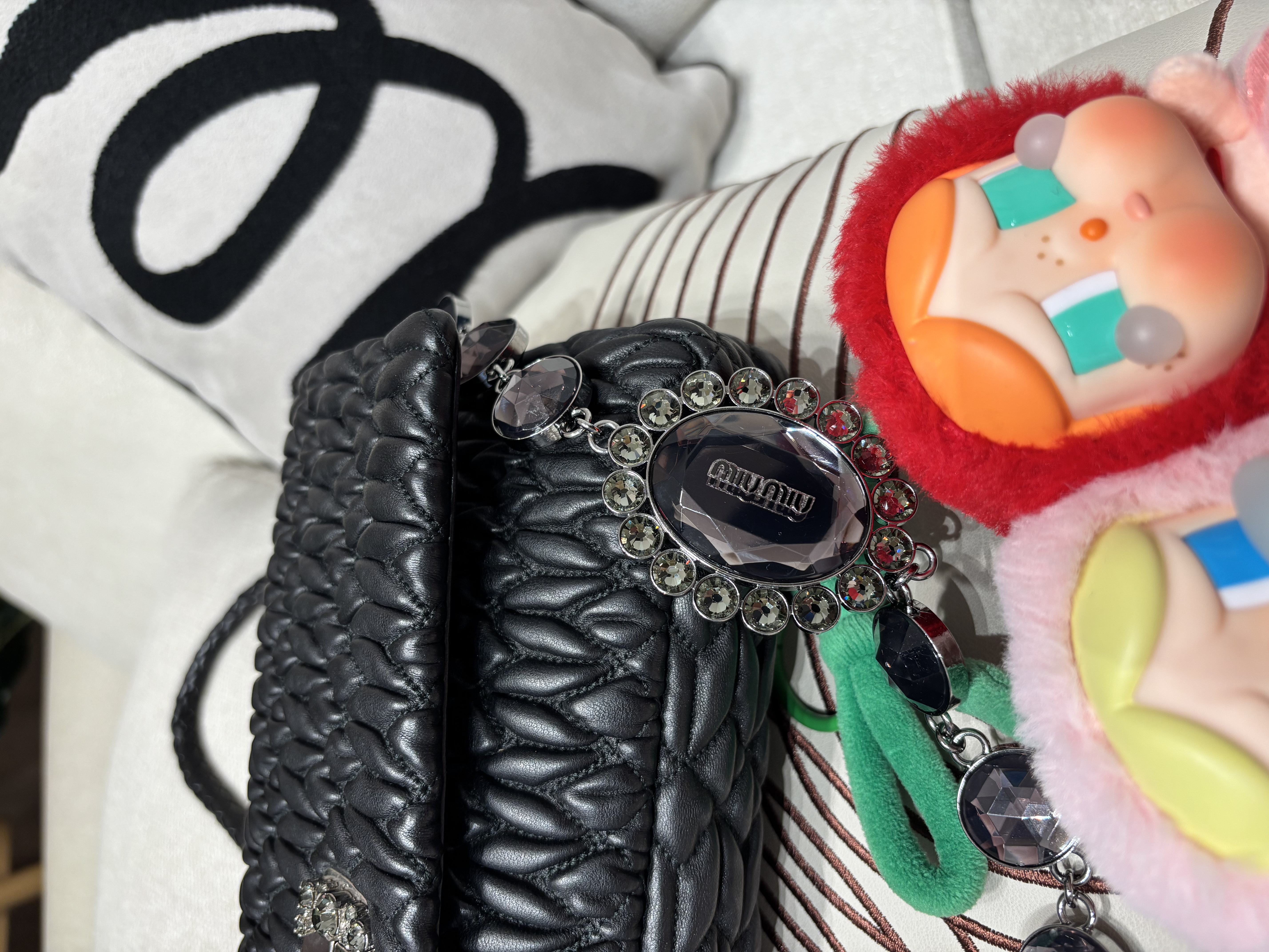 Miu miu bag 100%Authentic,95%new ✅dust bag  