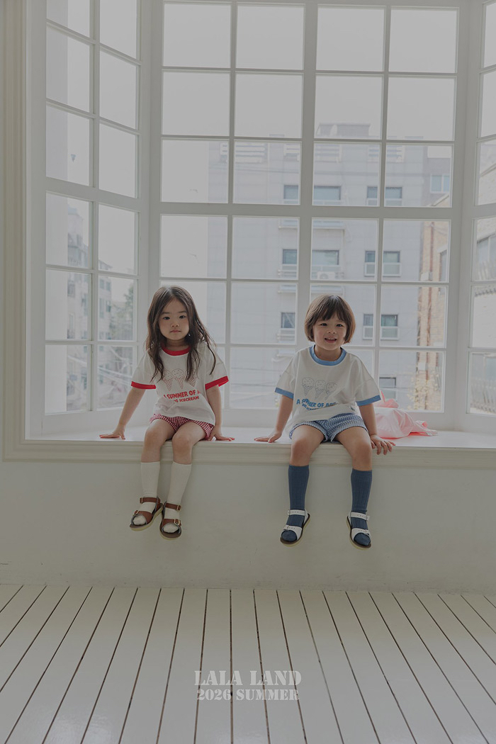 🇰🇷Lalaland kids tee