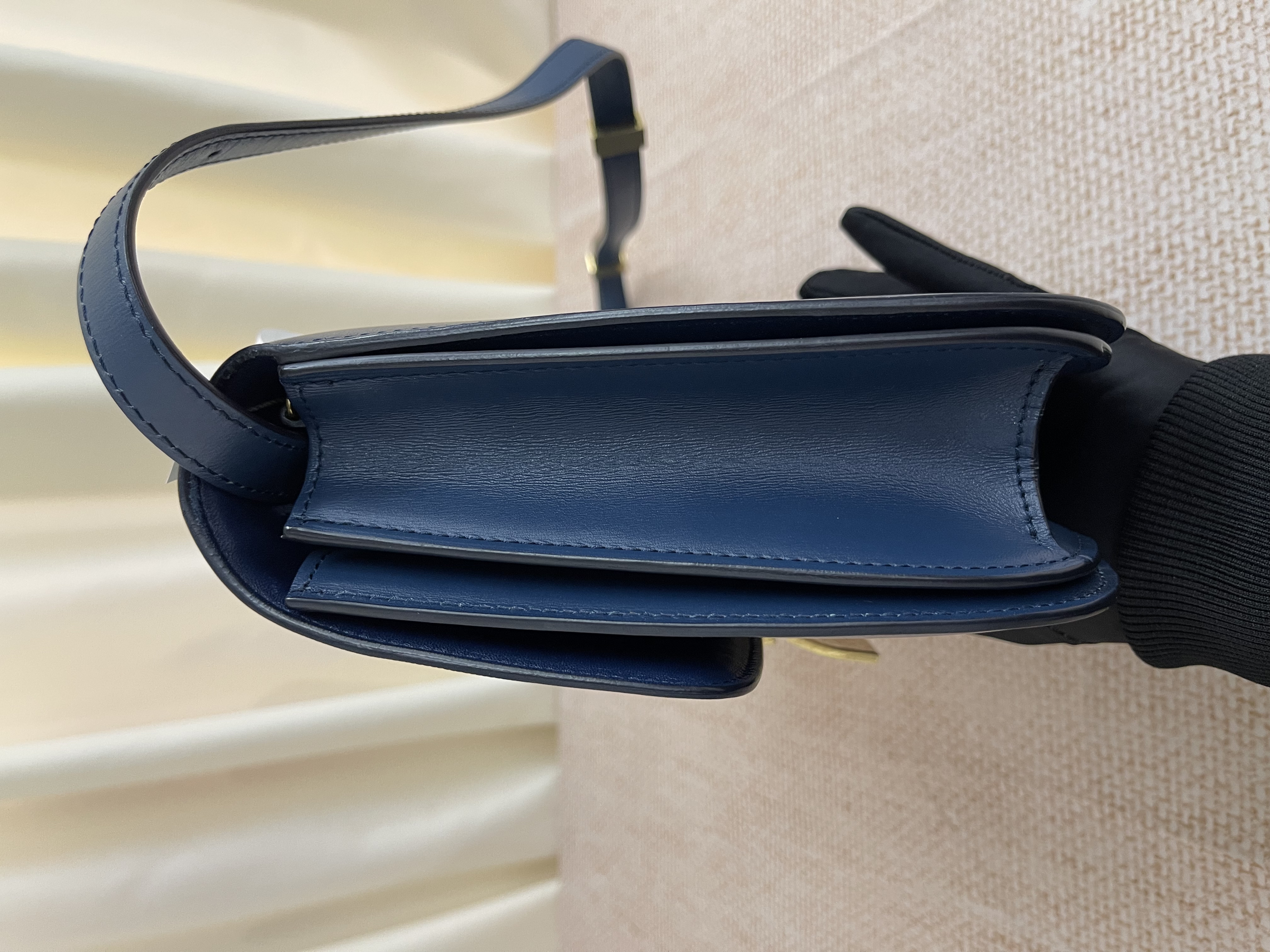 Pre-Owned CELINE Box Bag / Product Code: 26022204