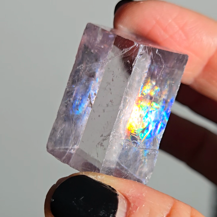 Purple calcite cube with rainbows - PC10