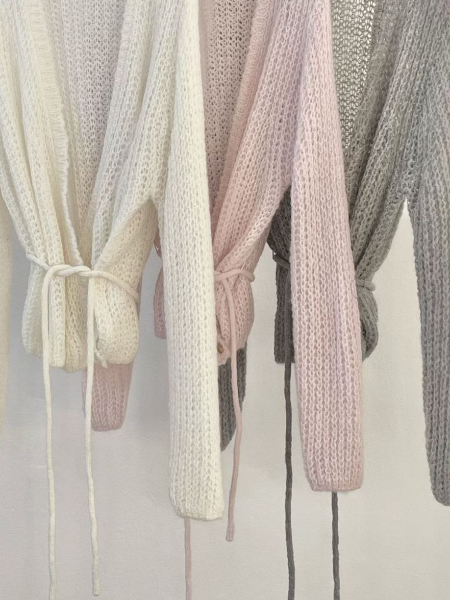 【溫柔氣質】粗冷交叉修腰針織上衣