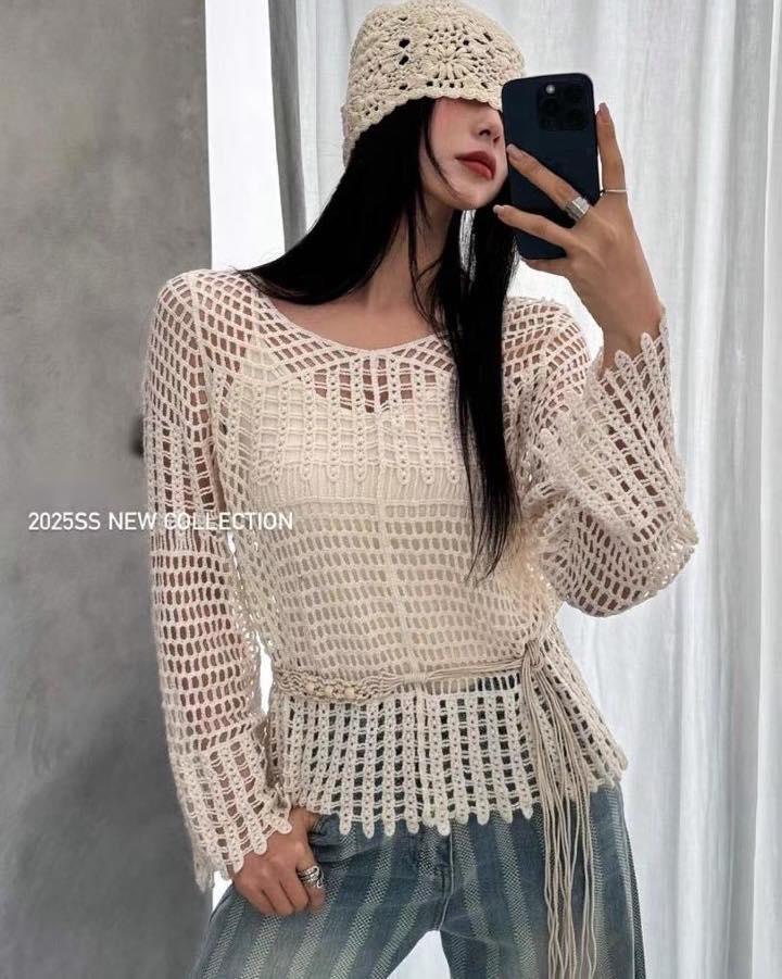 鏤空Lace上衣配小背心