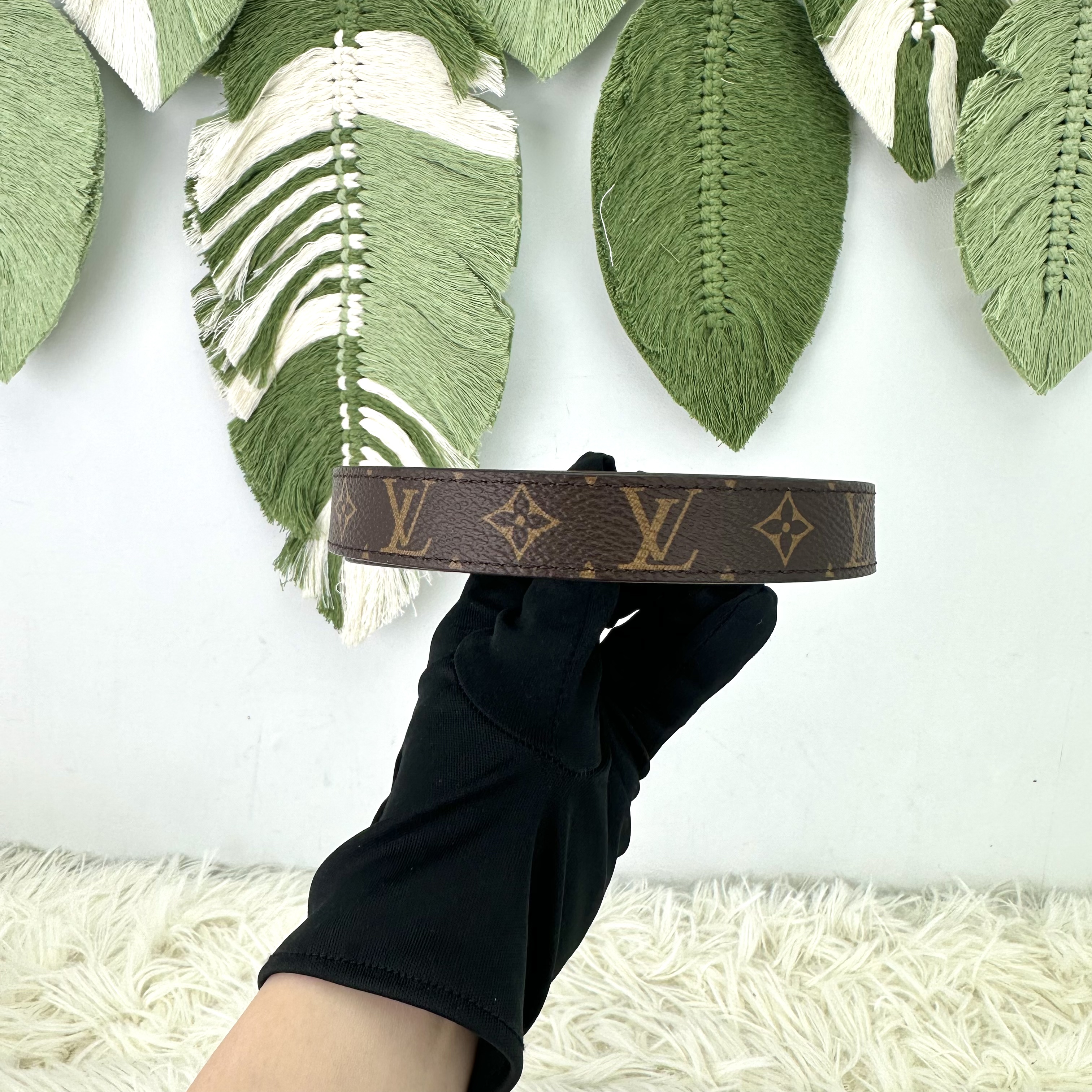 閑置品🌟Iconic 20mm 雙面女裝皮帶 65cm 全套有盒🤎