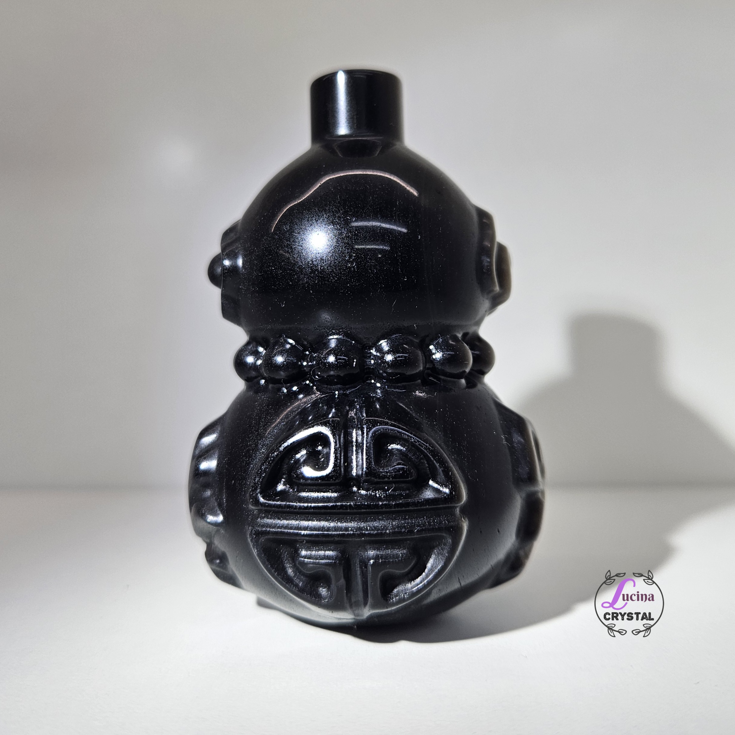 (Co#J326) 人手雕刻葫蘆形銀沙黑曜石/Silver Obsidian Gourd