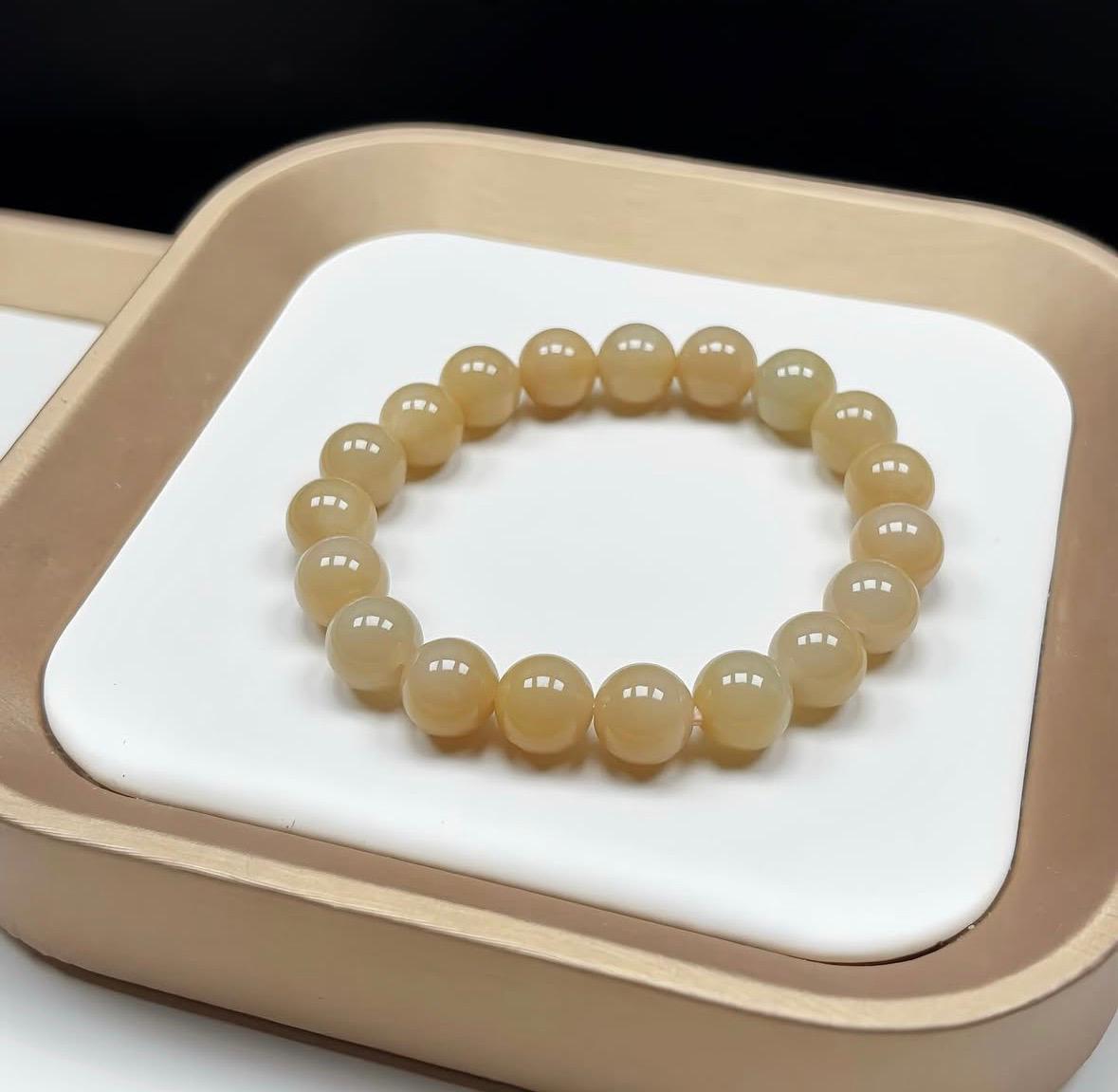 10mm 滿色黃翡手串（附送香港鑑定證書）