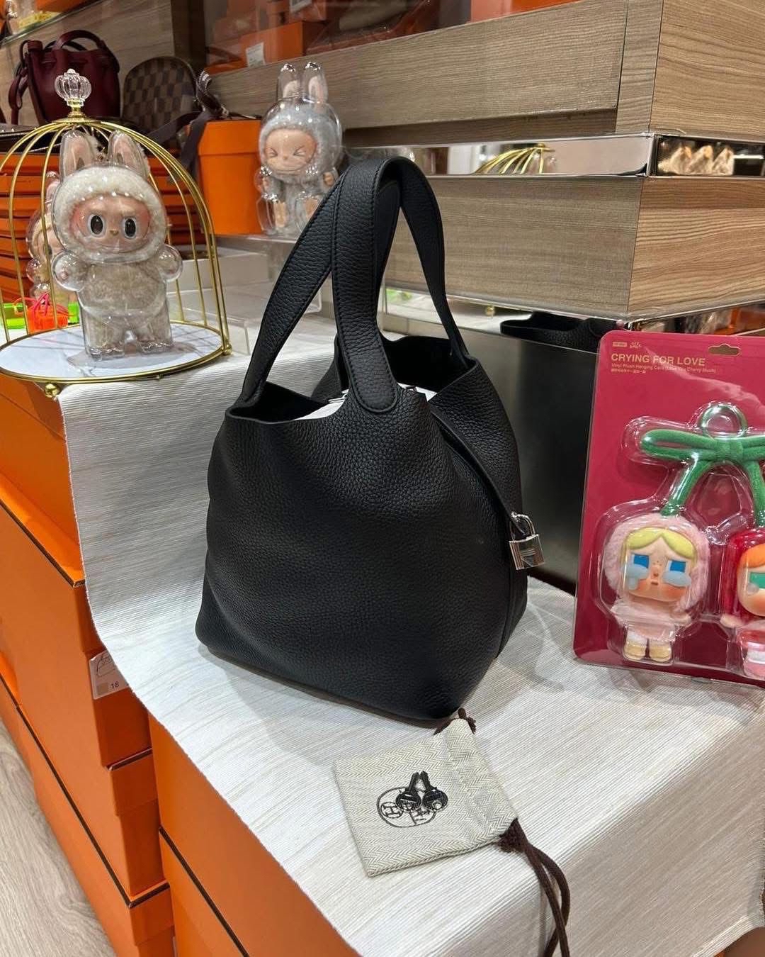 Hermes picotin 22,黑色銀扣,STAMP C 100%Authentic ,95%new  ✅key lock ✅dust bag