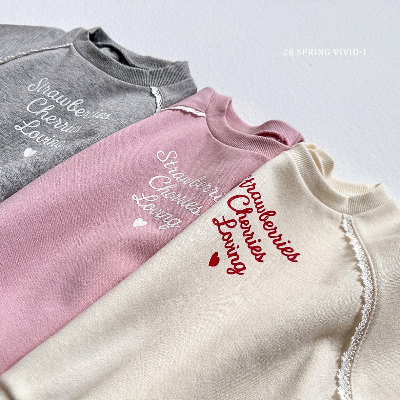 🌸預訂 韓國直送🌸🇰🇷VIVIDI三色英文印花蕾絲泡泡袖上下套裝