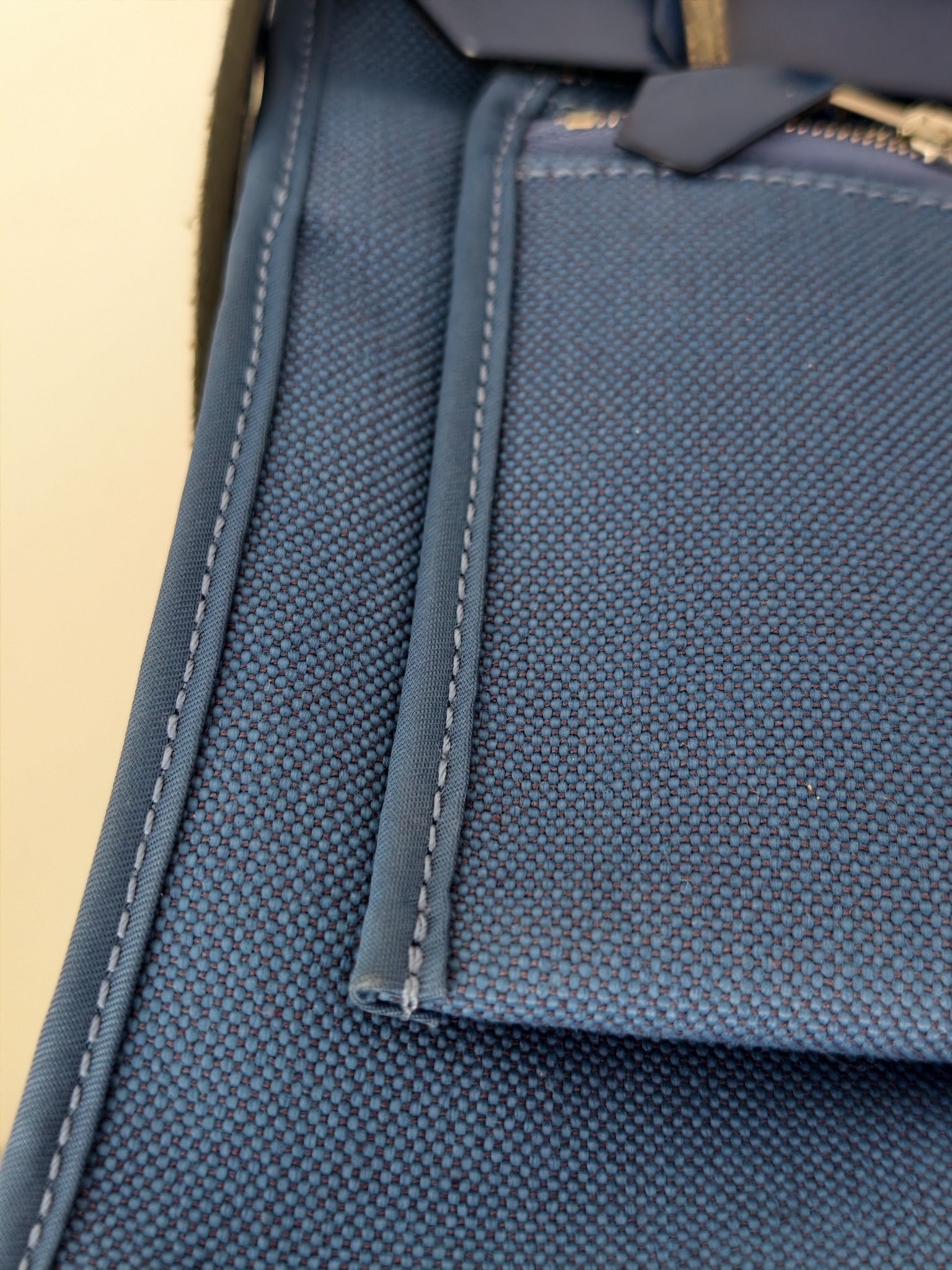 【預訂貨品】Hermes  herbag 31藍色 C刻